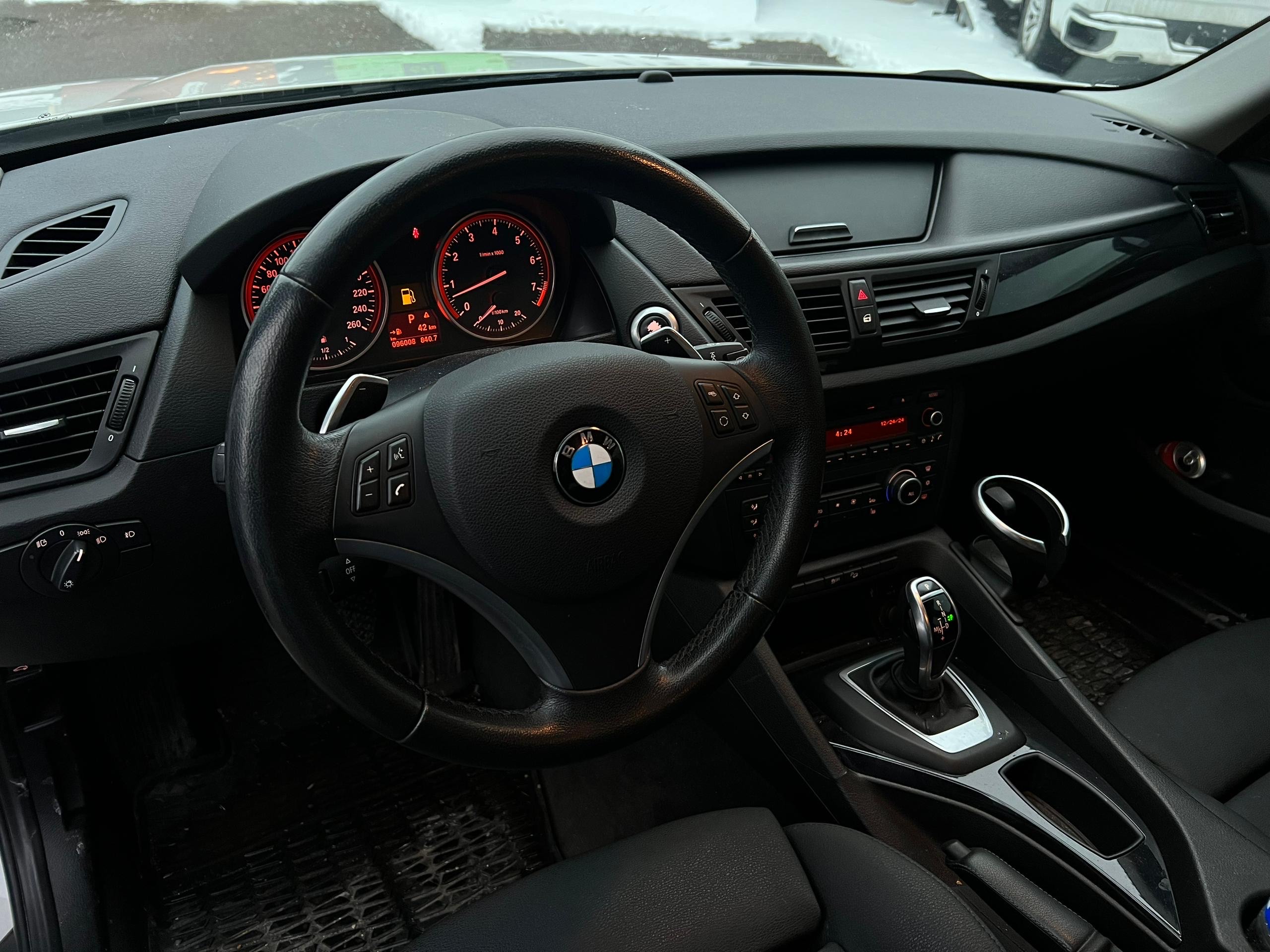 /autocainc/2012-BMW-X1-11490368014153263.jpg