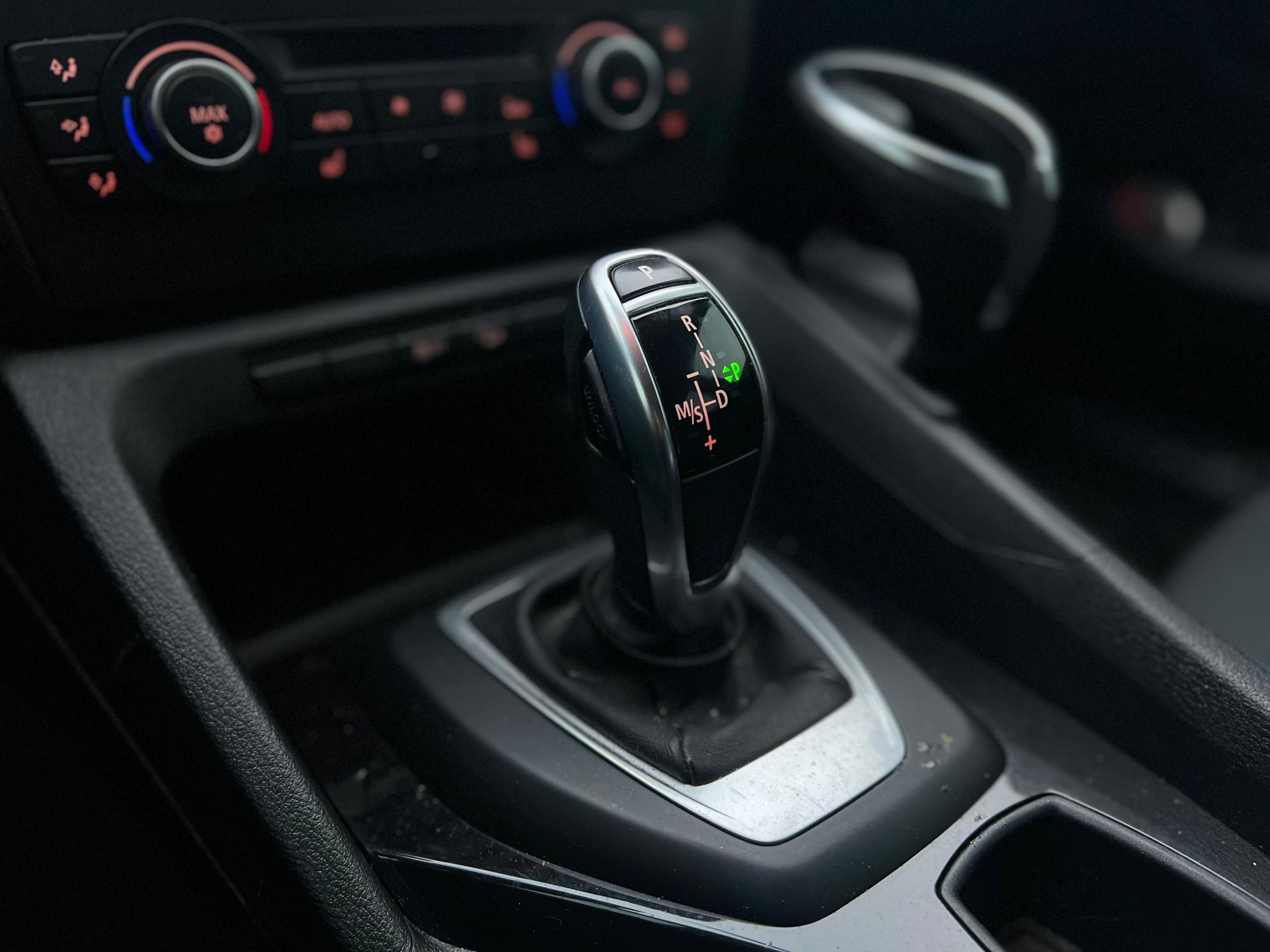 /autocainc/2012-BMW-X1-40311170129523965.jpg