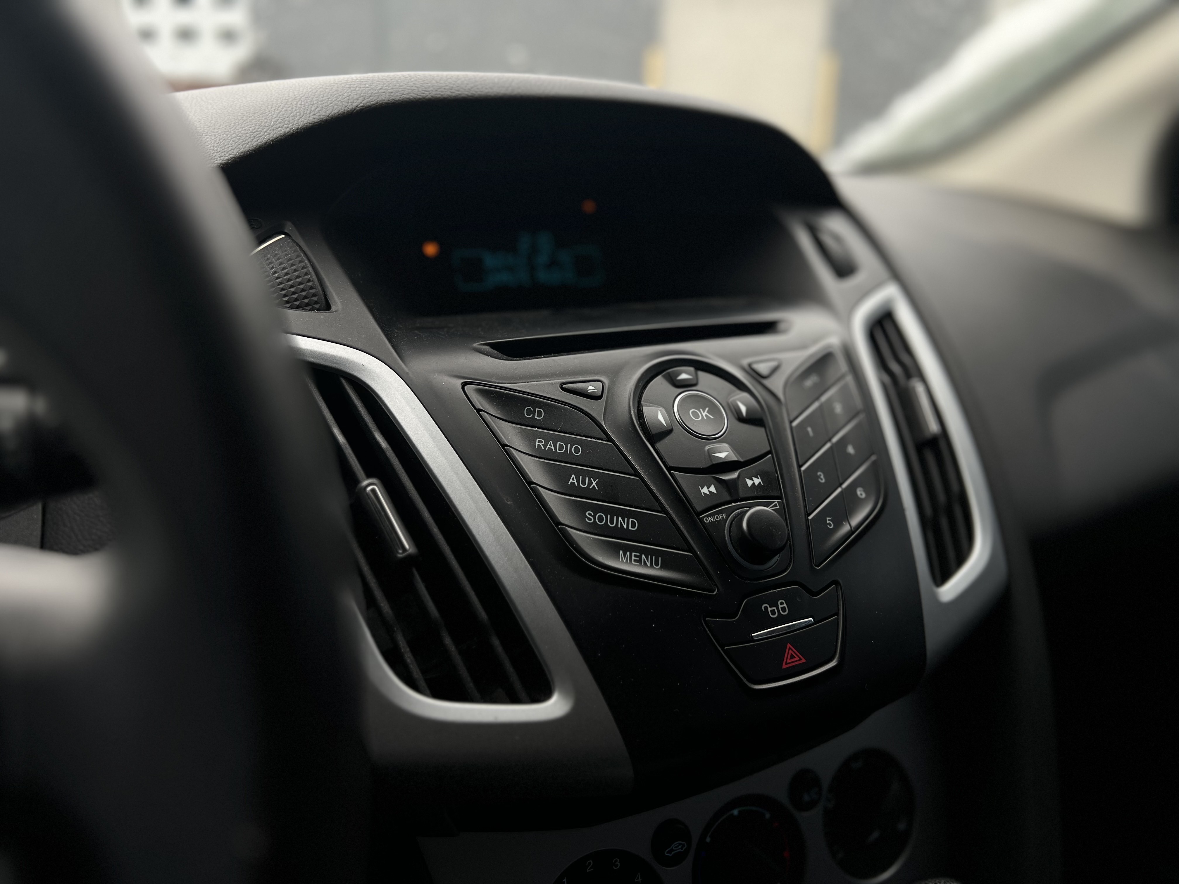 /autocainc/2012-Ford-Focus-7255884642306523.jpg
