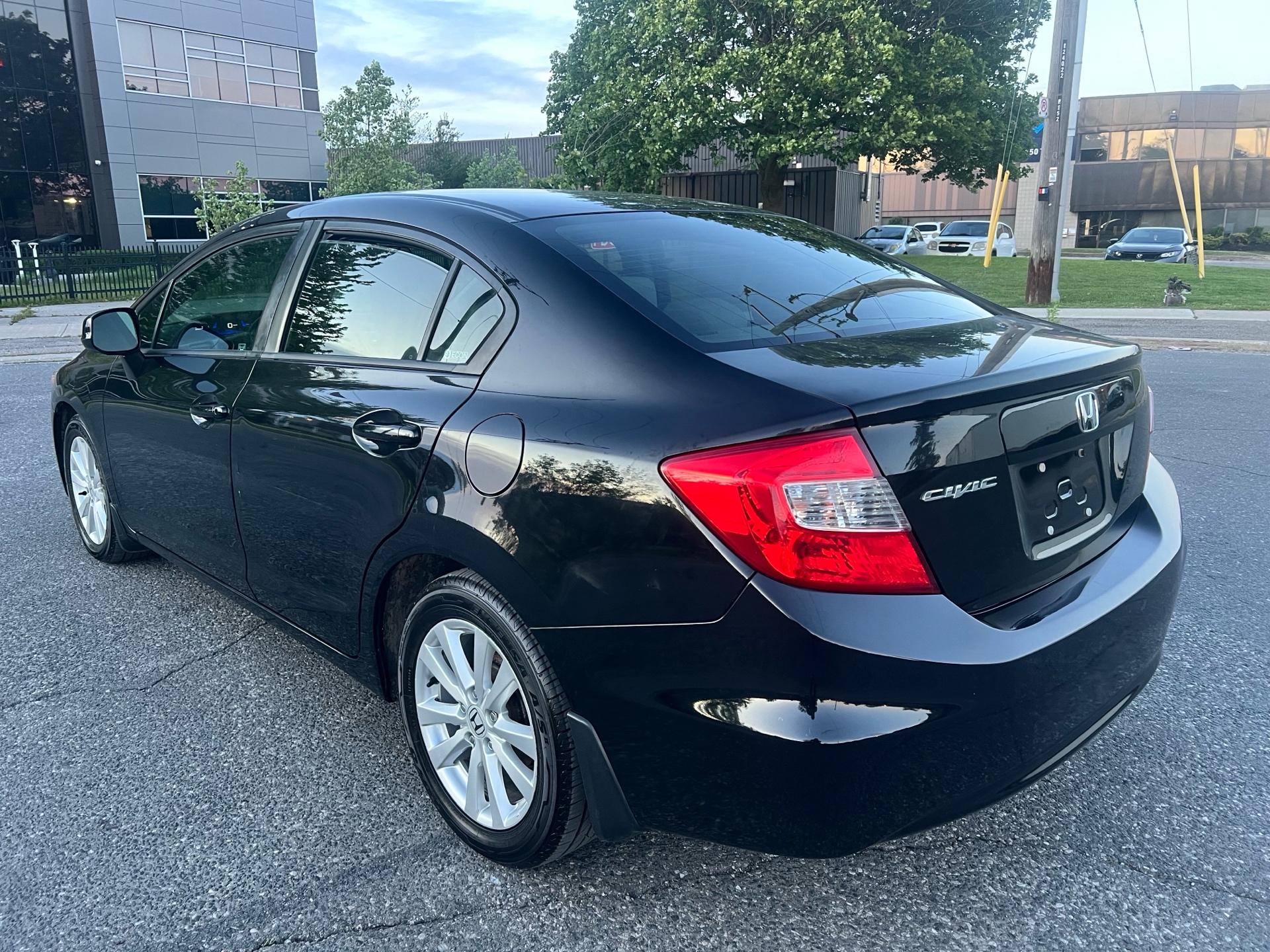/autocainc/2012-Honda-Civic-46085575195875594.jpg