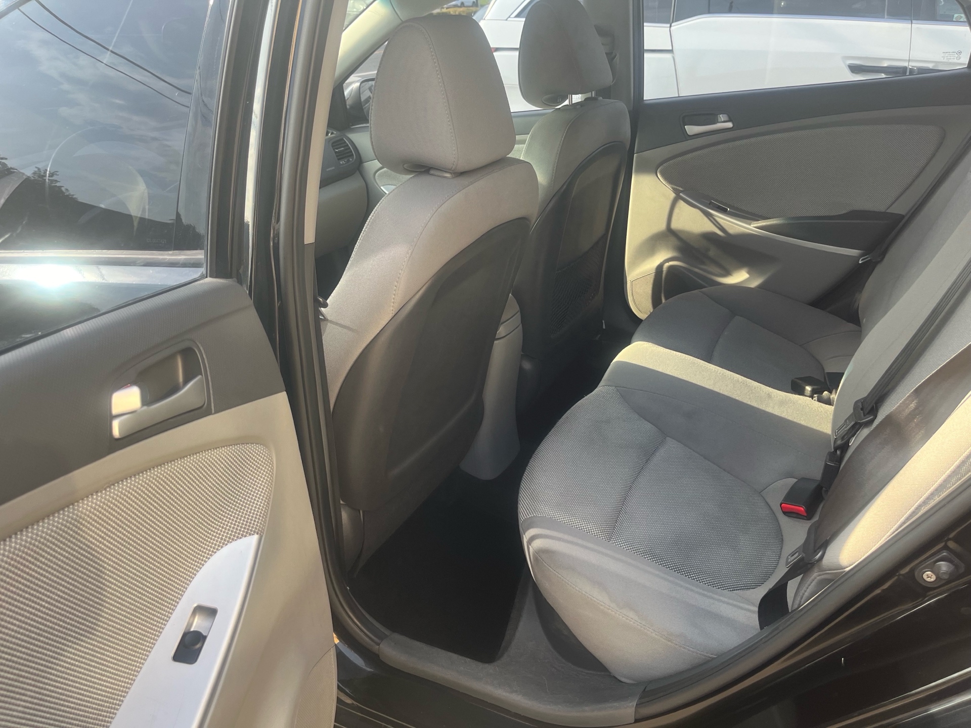 /autocainc/2012-Hyundai-Accent-5595612024832255.jpg