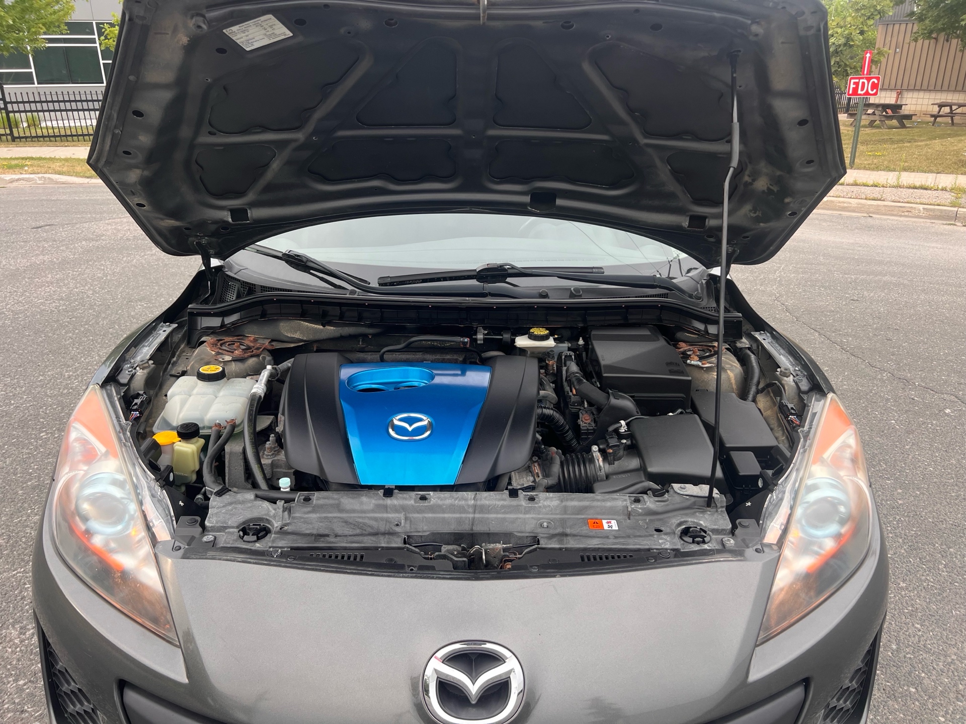 /autocainc/2012-Mazda-Mazda3-08379380780354673.jpg