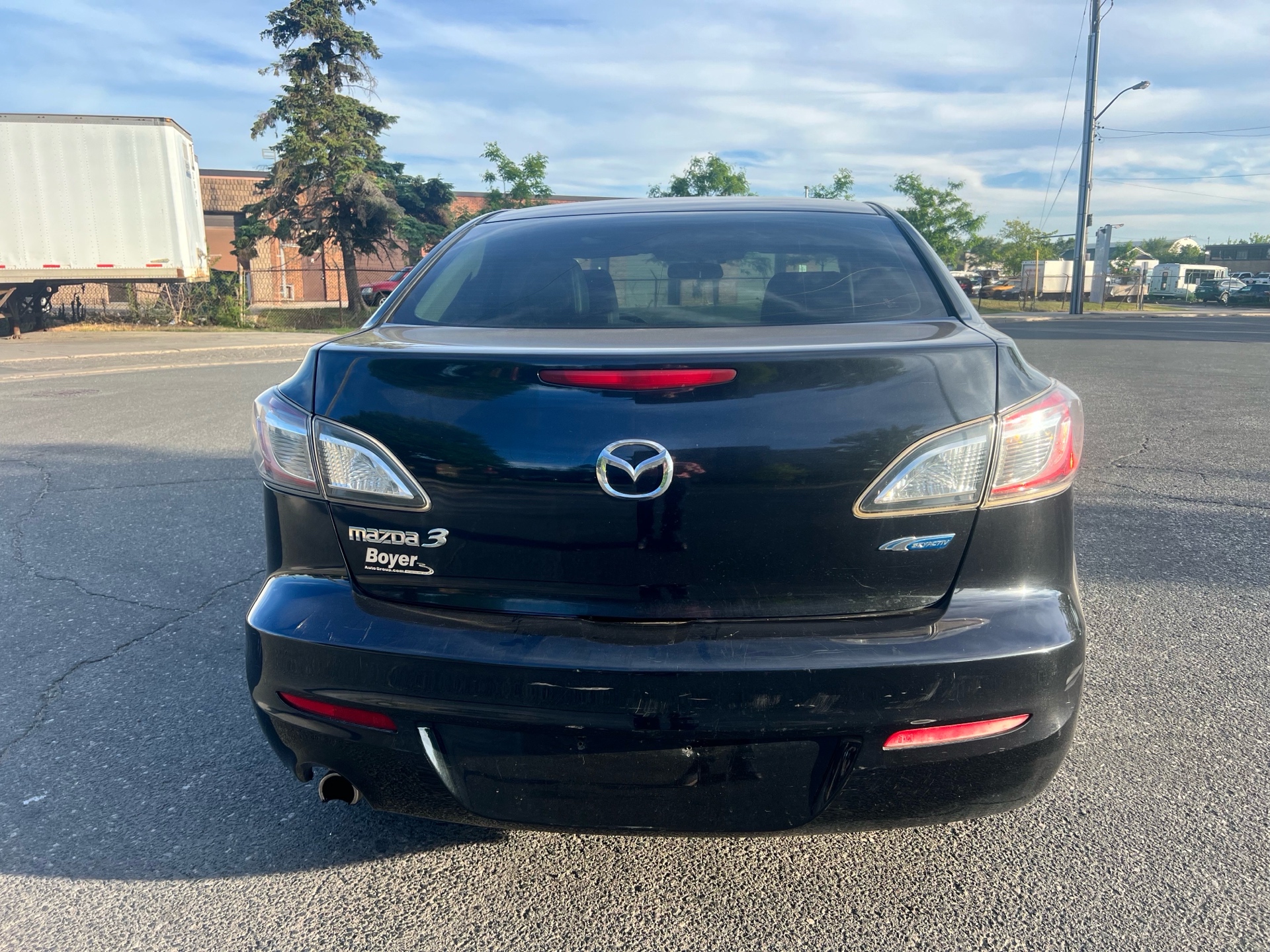 /autocainc/2012-Mazda-Mazda3-1600137460854425.jpg