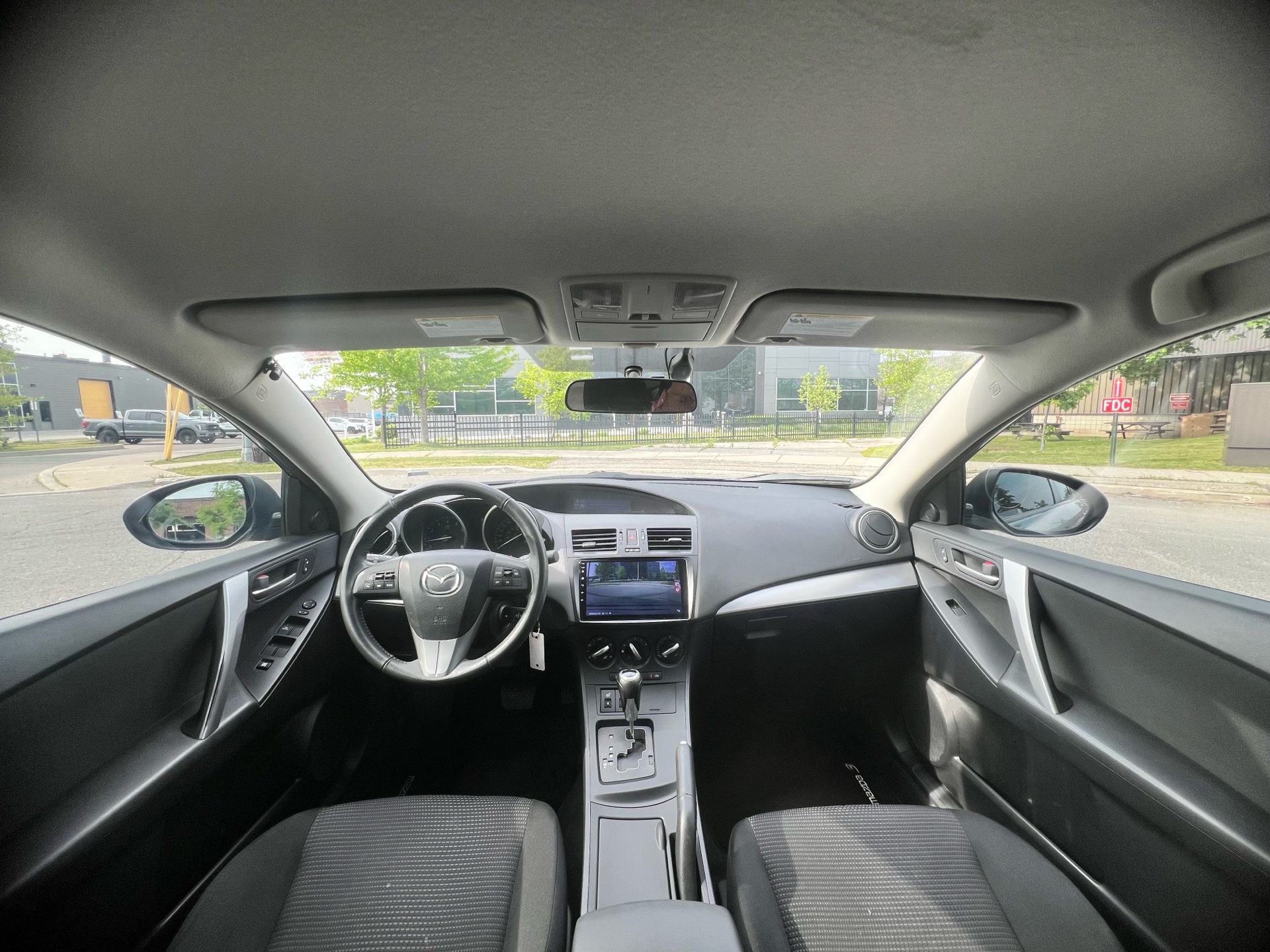 /autocainc/2012-Mazda-Mazda3-23292239495180111.jpg