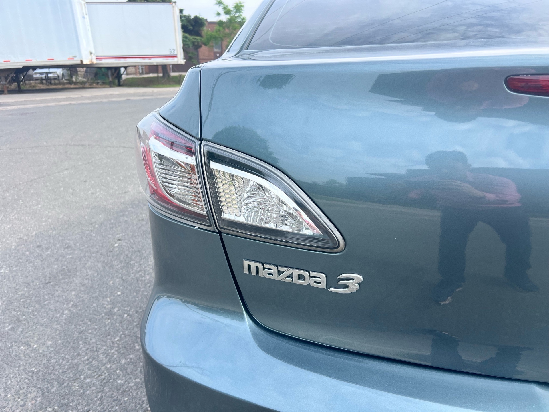 /autocainc/2012-Mazda-Mazda3-3405264018484435.jpg