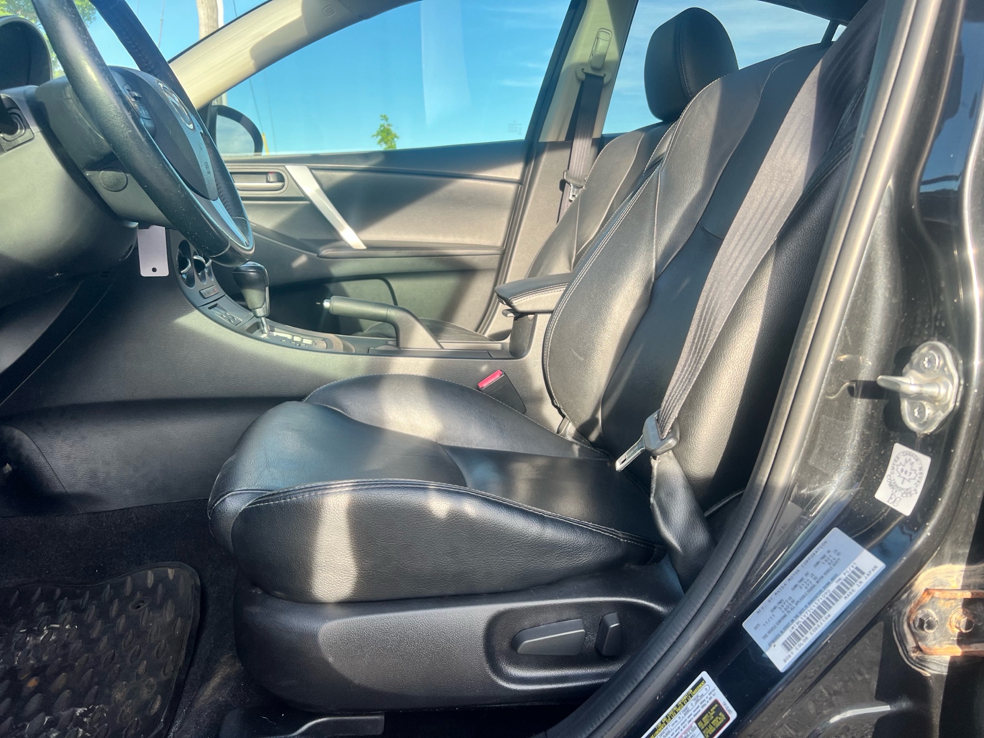 /autocainc/2012-Mazda-Mazda3-41547655756537205.jpg