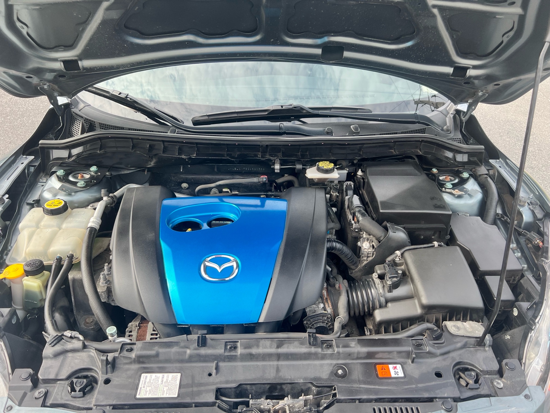 /autocainc/2012-Mazda-Mazda3-5497522151532677.jpg