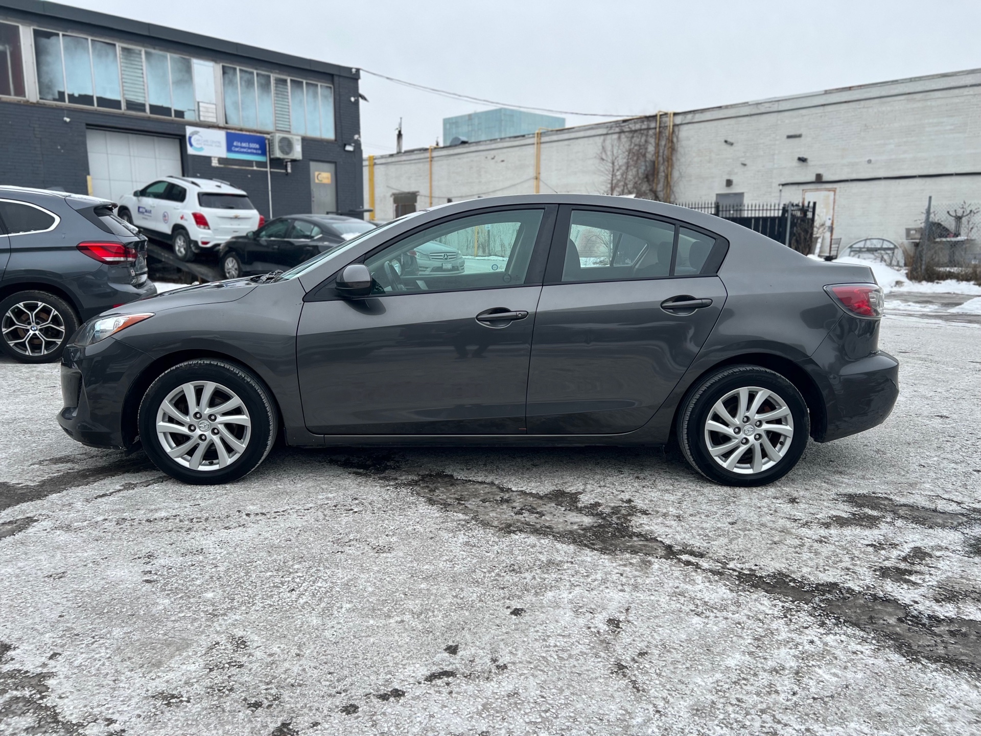 /autocainc/2012-Mazda-Mazda3-5842870632425672.jpg