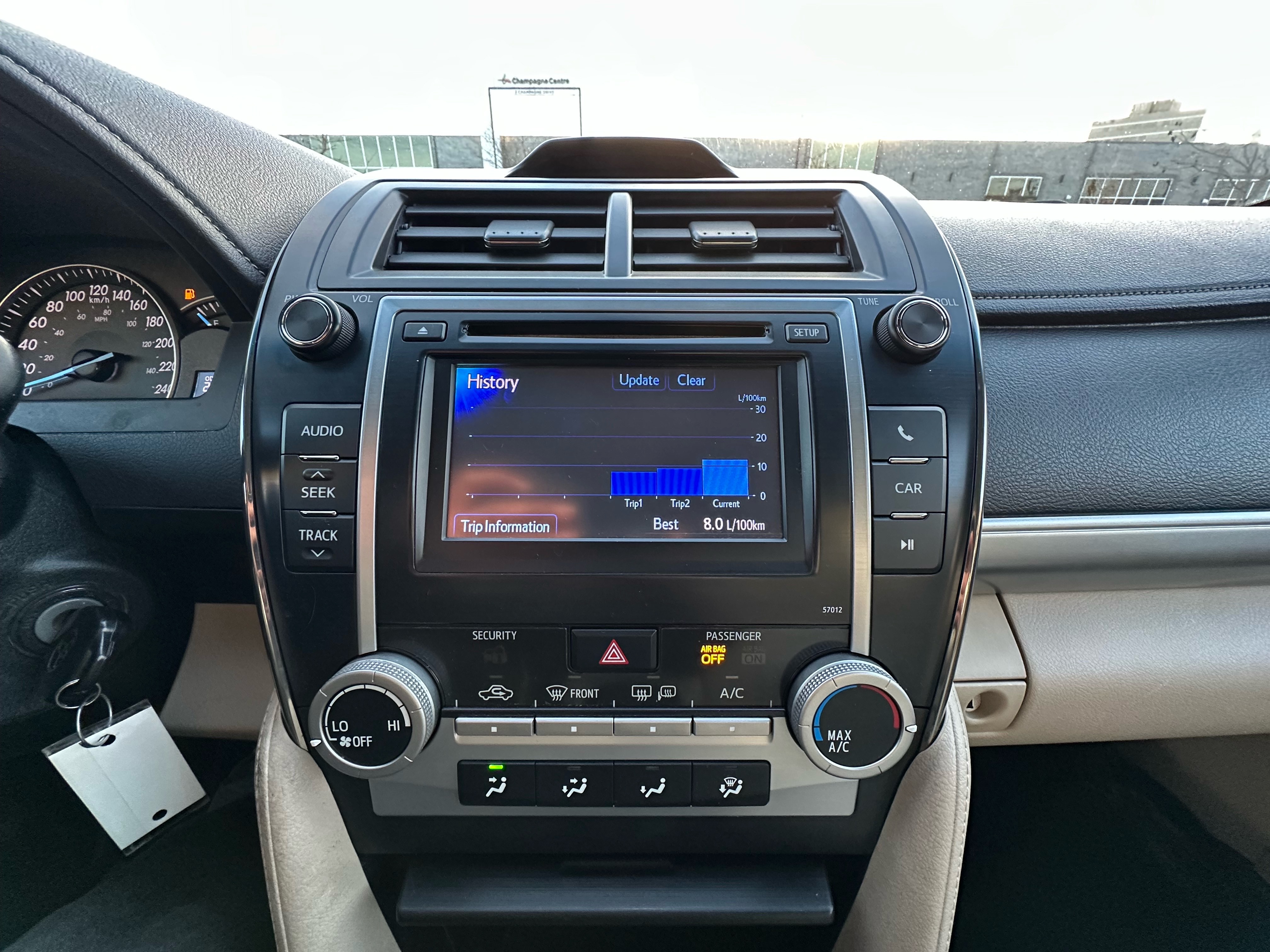 /autocainc/2012-Toyota-Camry-974764841155352.jpg