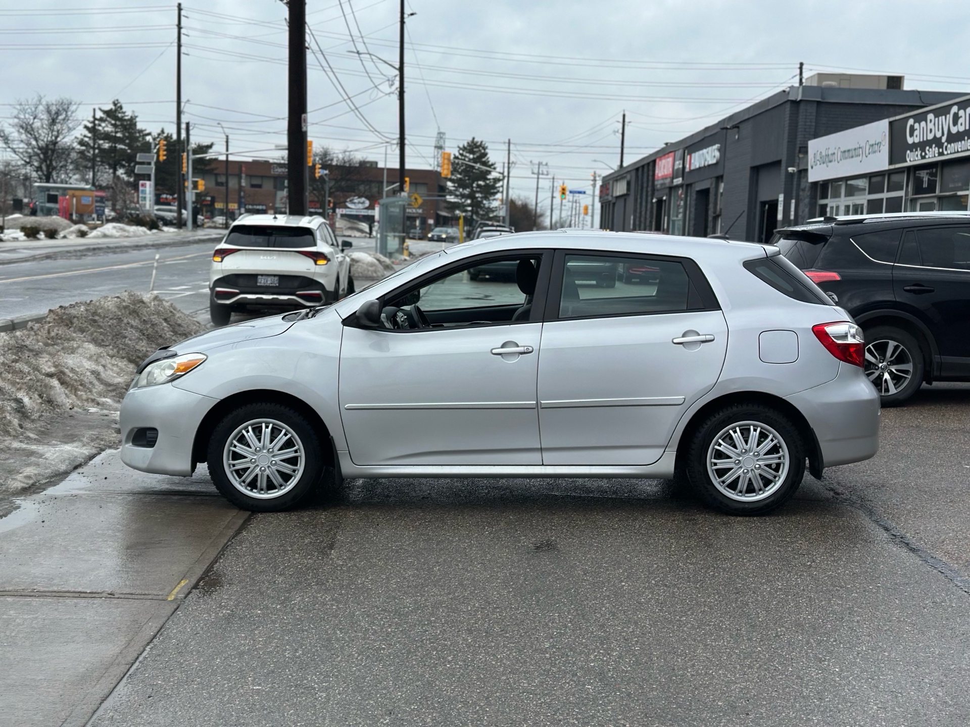 /autocainc/2012-Toyota-Matrix-9251278337664264.jpg