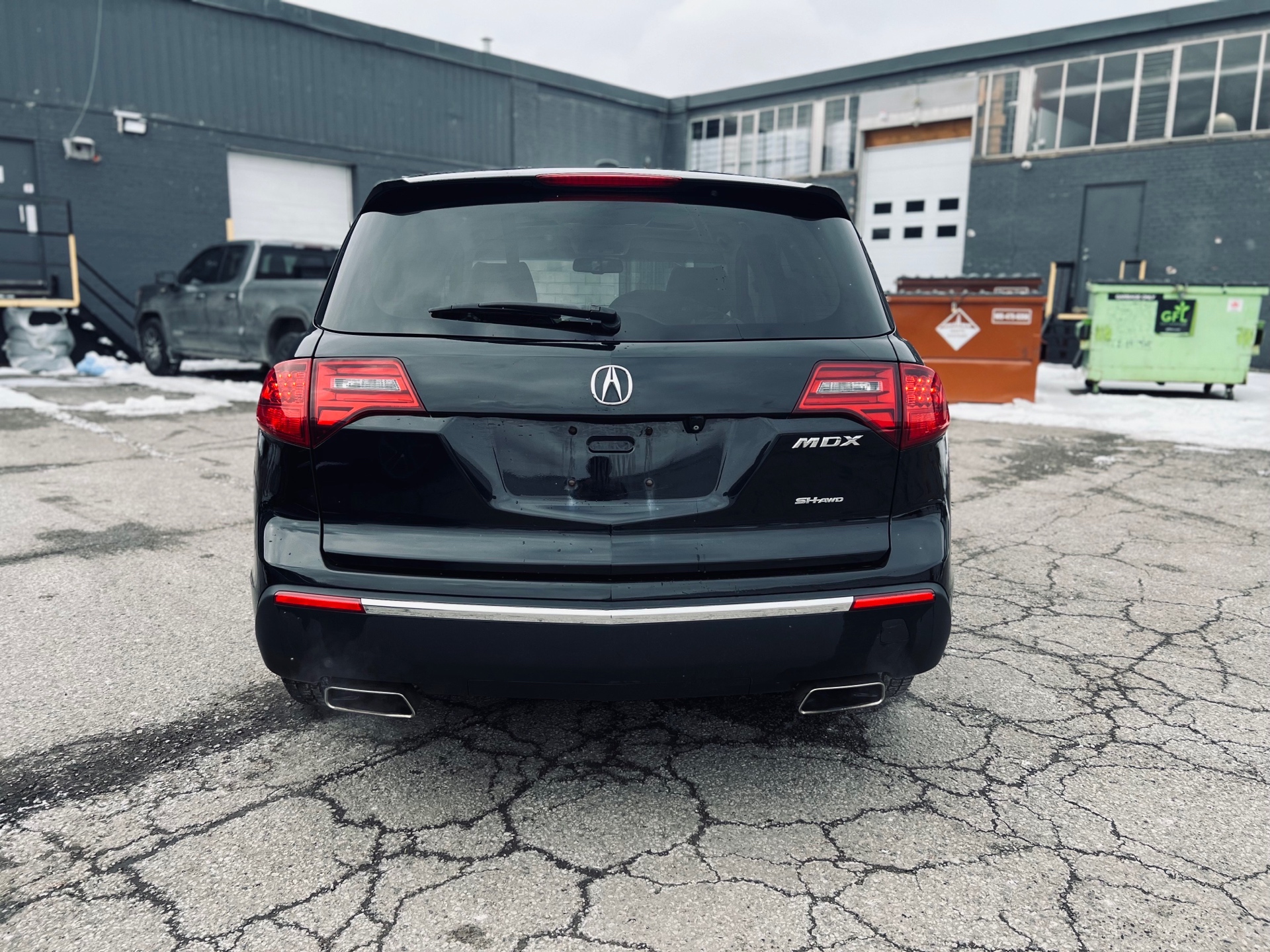 /autocainc/2013-Acura-MDX-011860129148760556.jpg