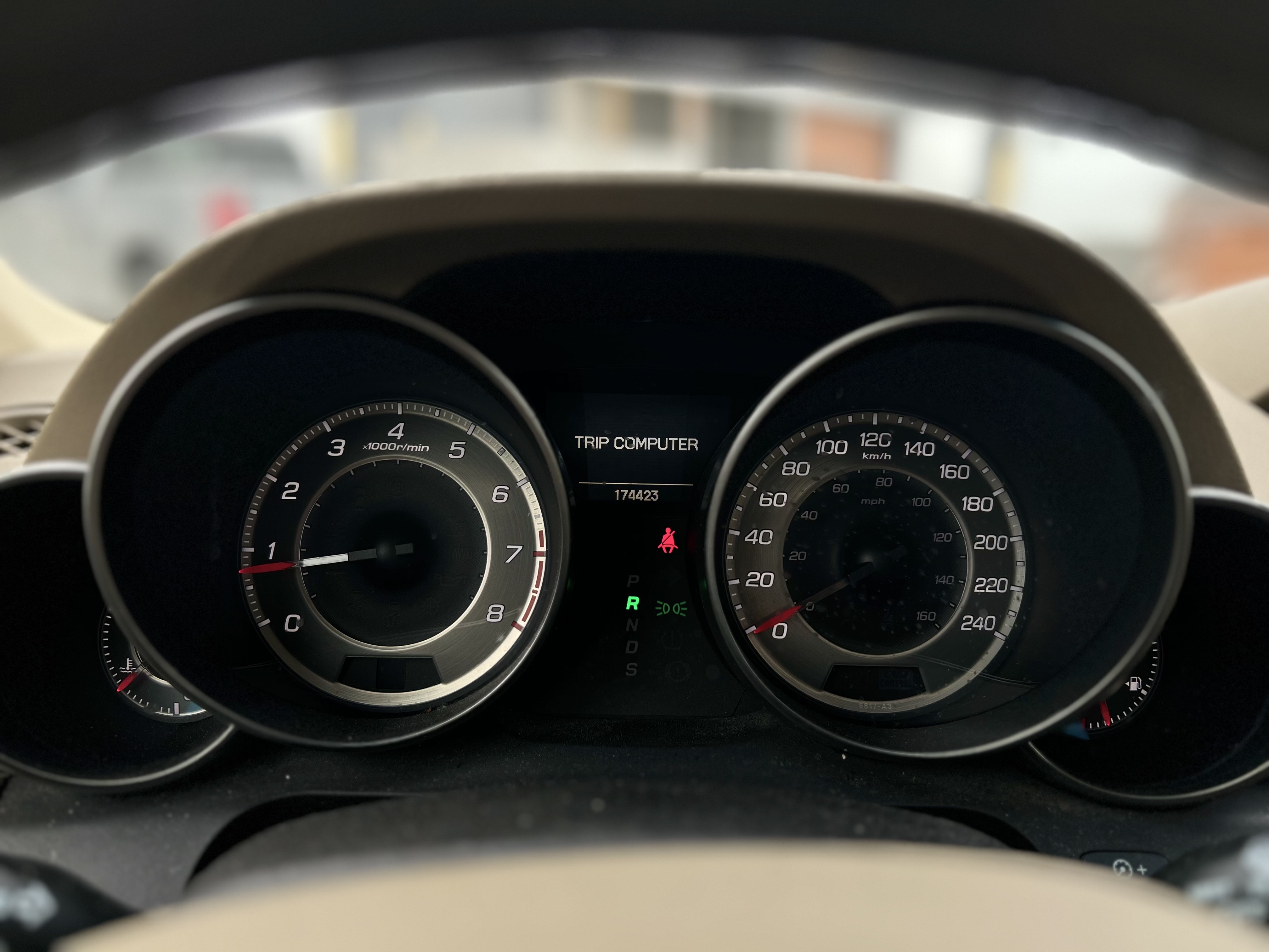 /autocainc/2013-Acura-MDX-05006229045238286.jpg