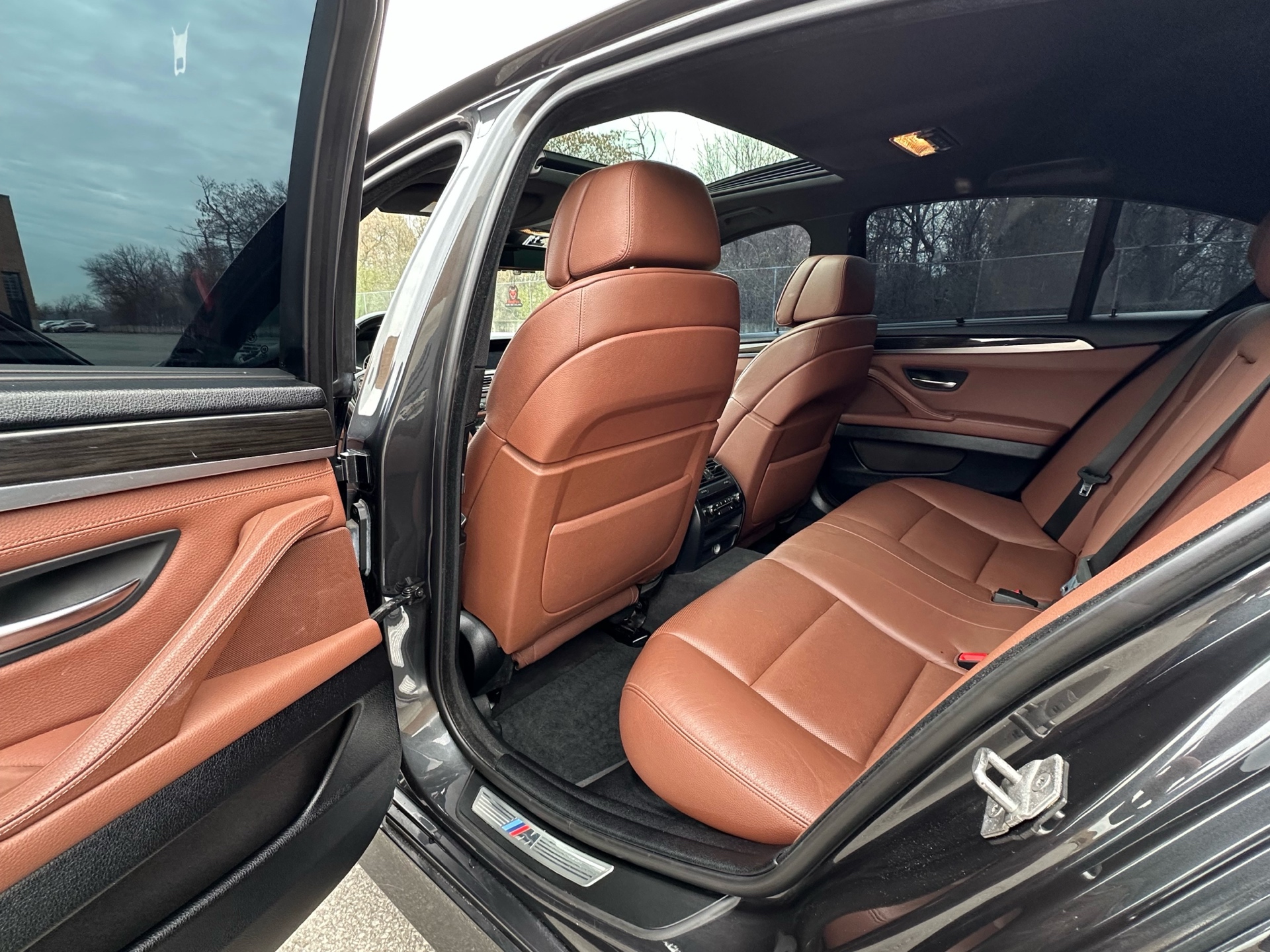 /autocainc/2013-BMW-5Series-8030887491519001.jpg