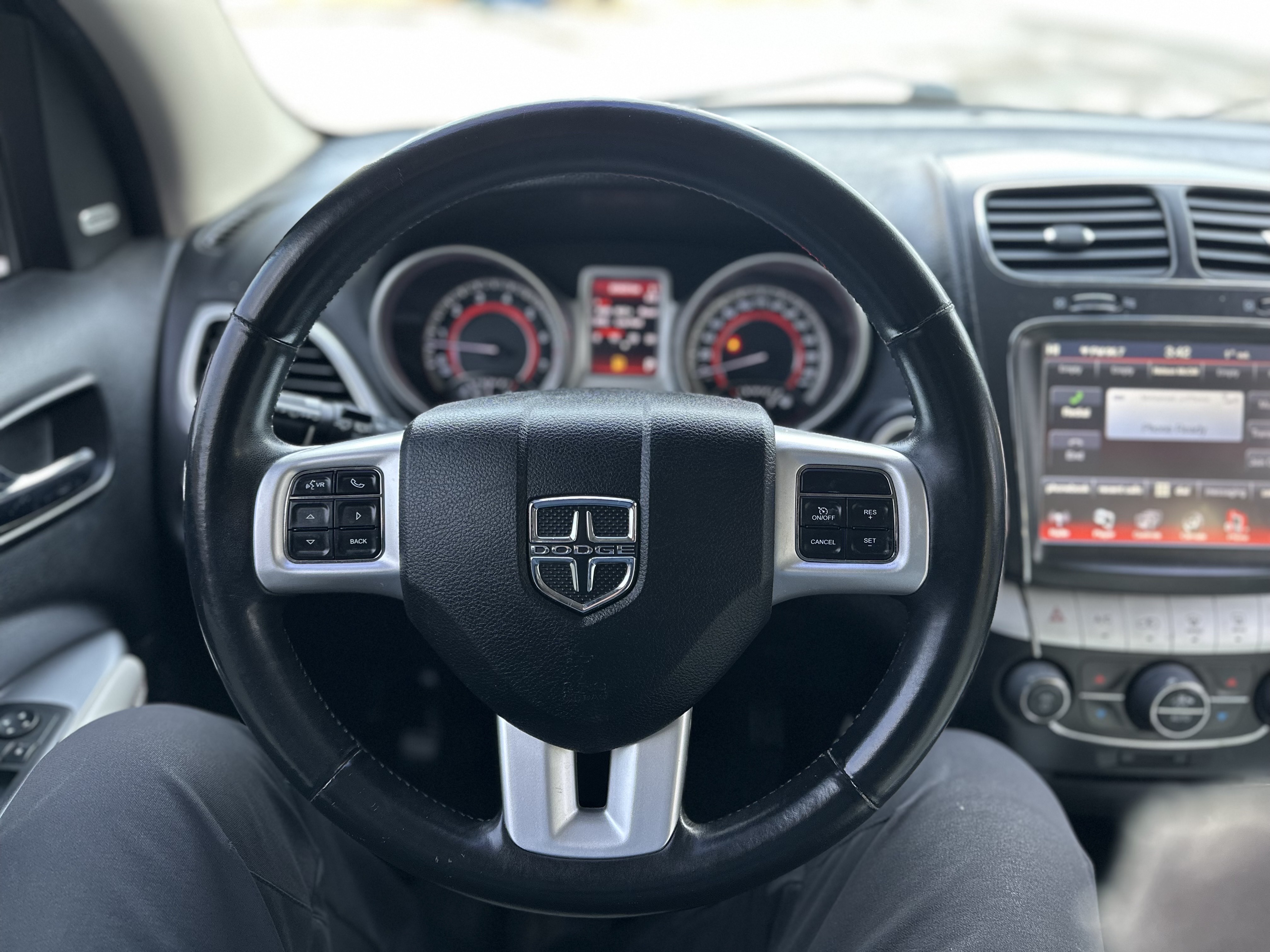 /autocainc/2013-Dodge-Journey-7266383776349257.jpg