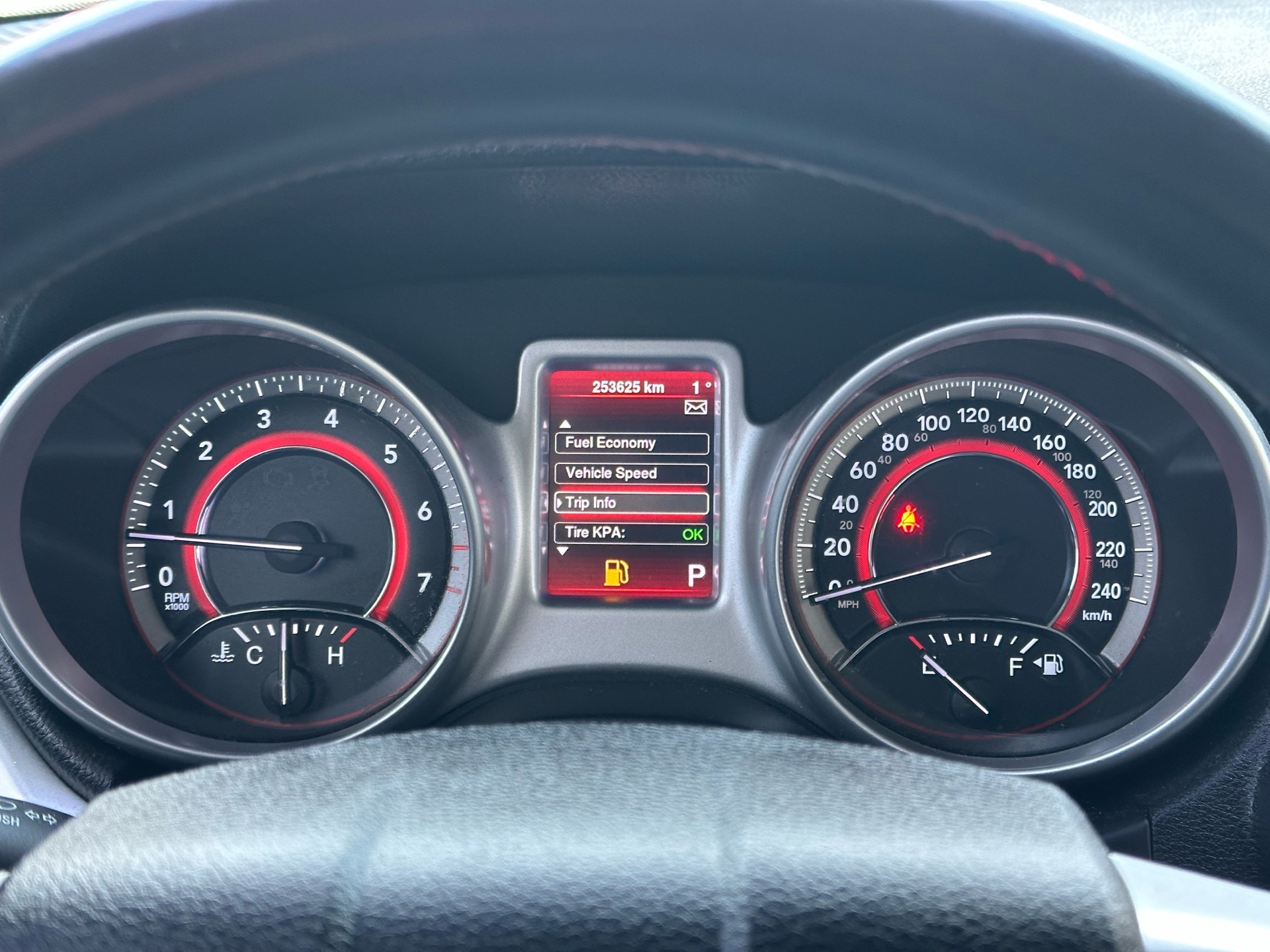 /autocainc/2013-Dodge-Journey-8490067261924432.jpg