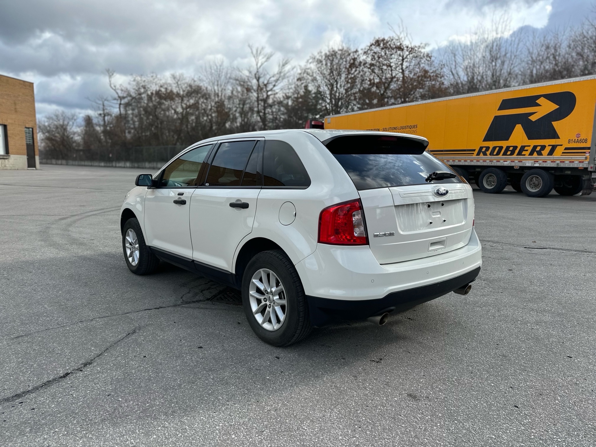 /autocainc/2013-Ford-Edge-6893952395710963.jpg