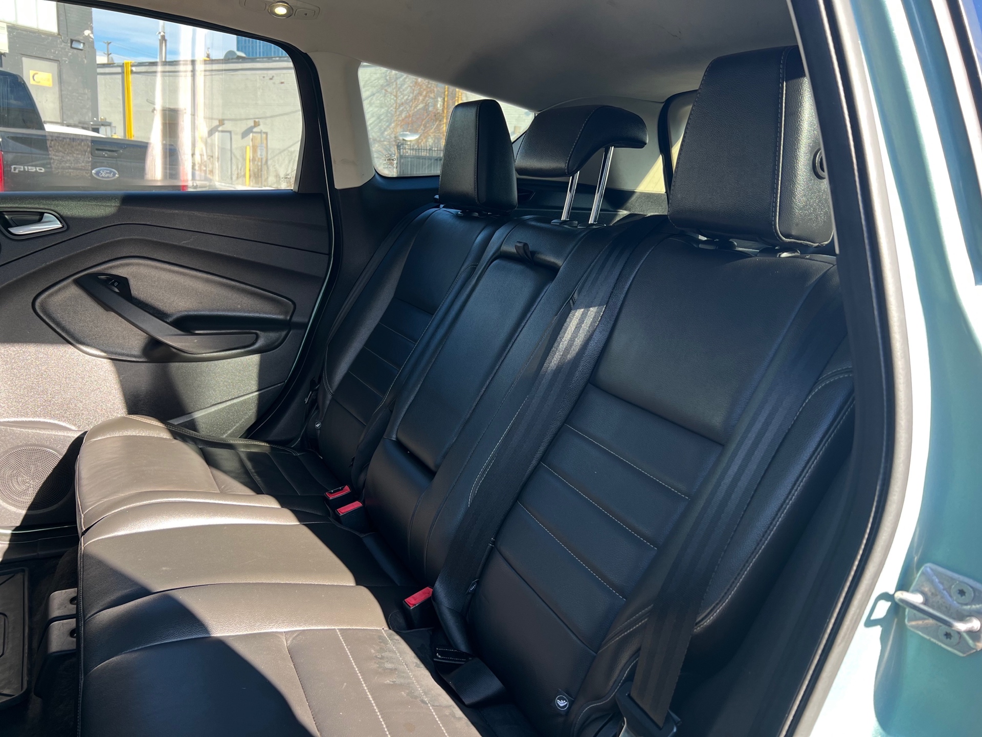 /autocainc/2013-Ford-Escape-6497273117974856.jpg