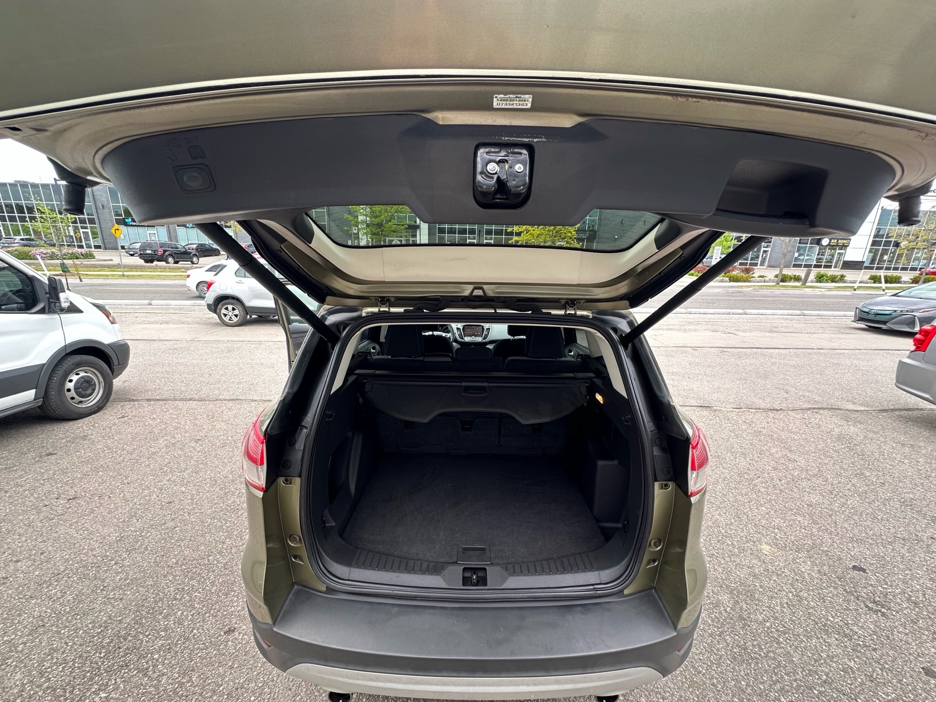 /autocainc/2013-Ford-Escape-7876665829911258.jpg