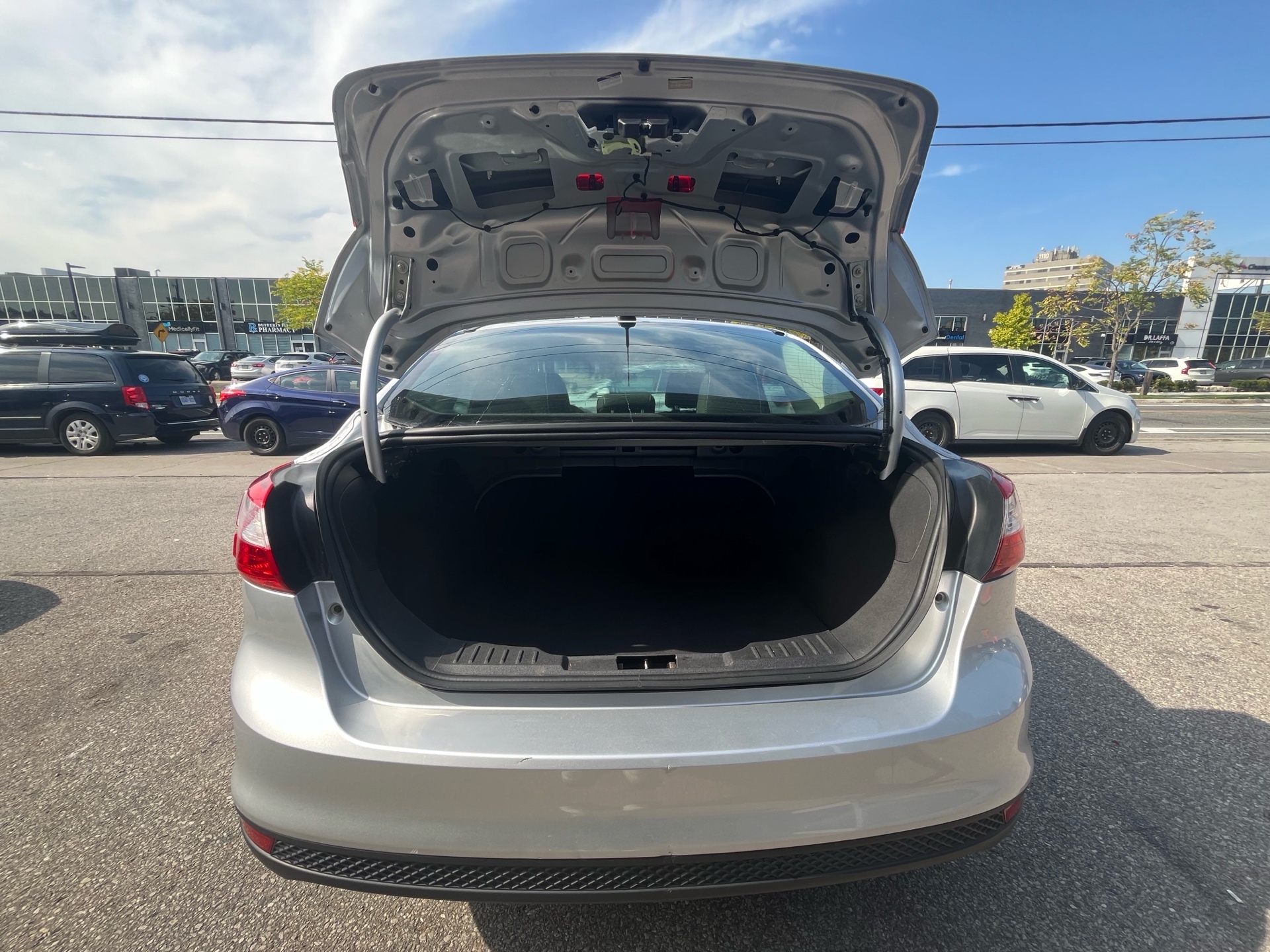 /autocainc/2013-Ford-Focus-4523408170796519.jpg