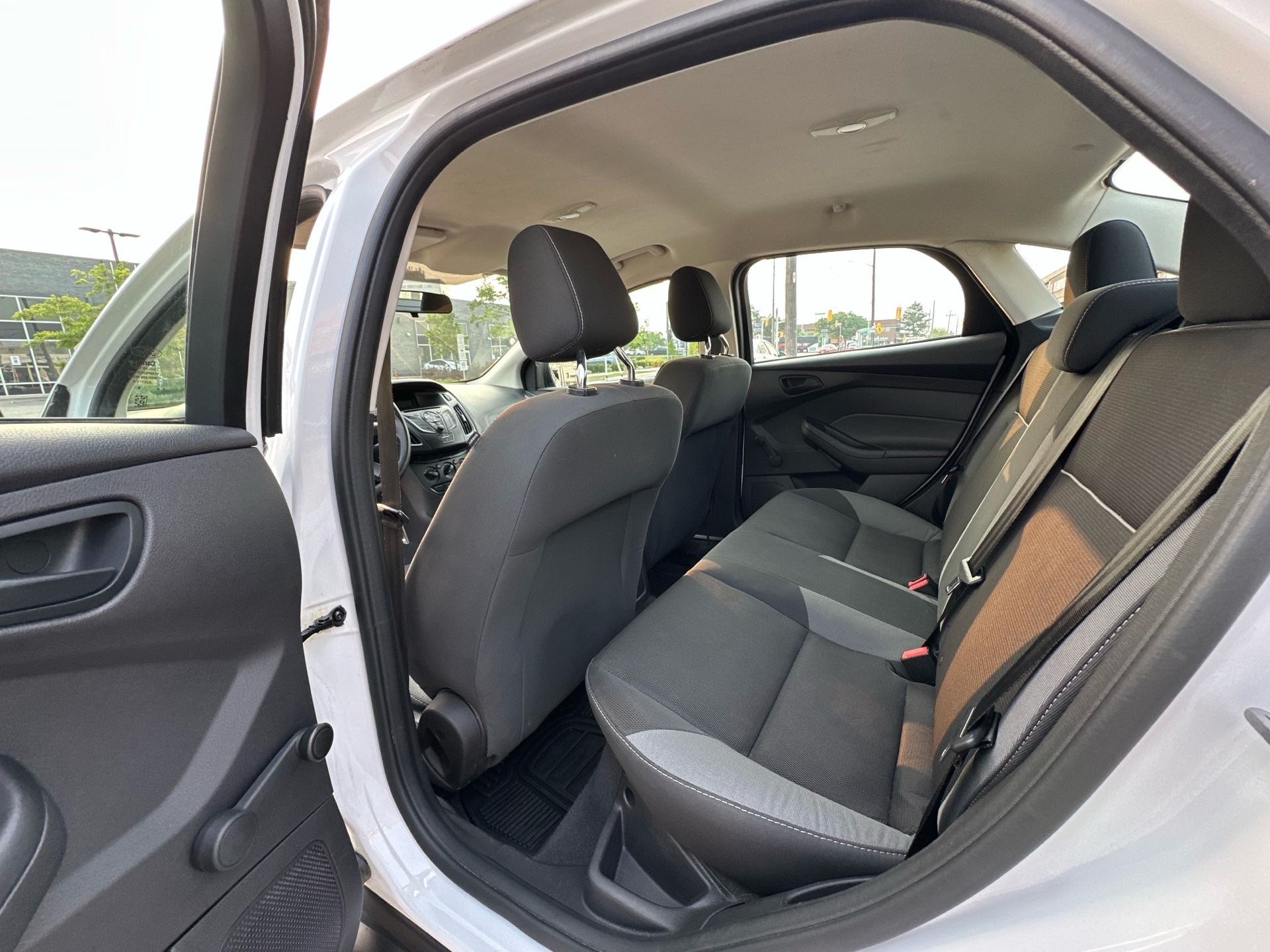 /autocainc/2013-Ford-Focus-4850824998961829.jpg