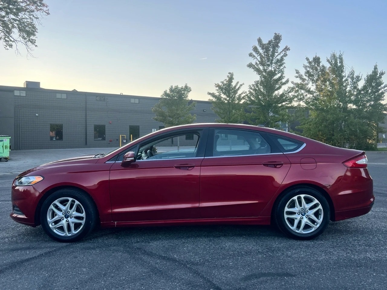 /autocainc/2013-Ford-Fusion-3645282135996968.jpg