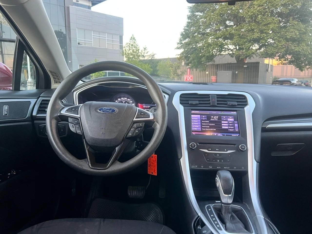 /autocainc/2013-Ford-Fusion-9087924430452903.jpg