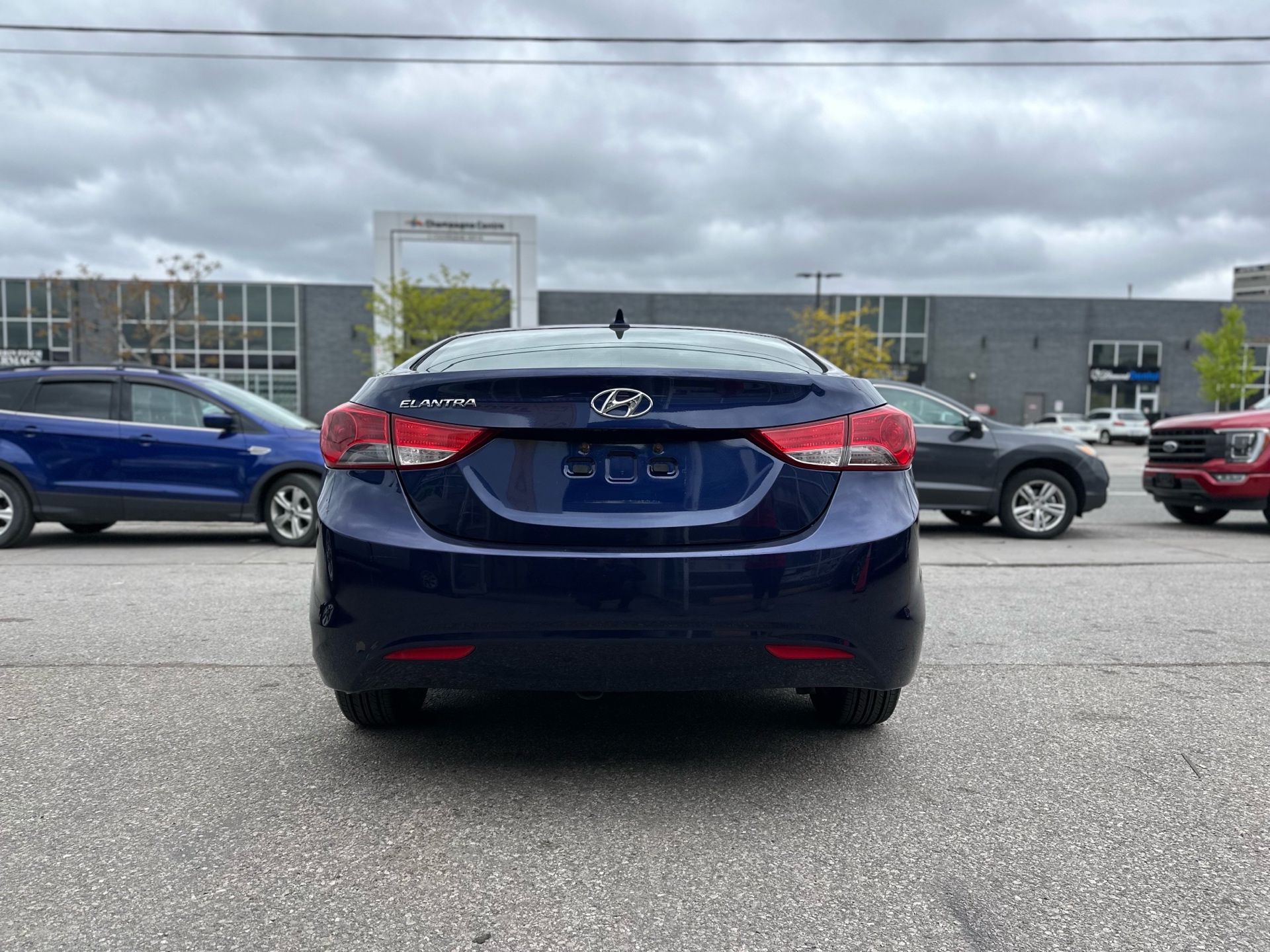 /autocainc/2013-Hyundai-Elantra-2523509193263209.jpg