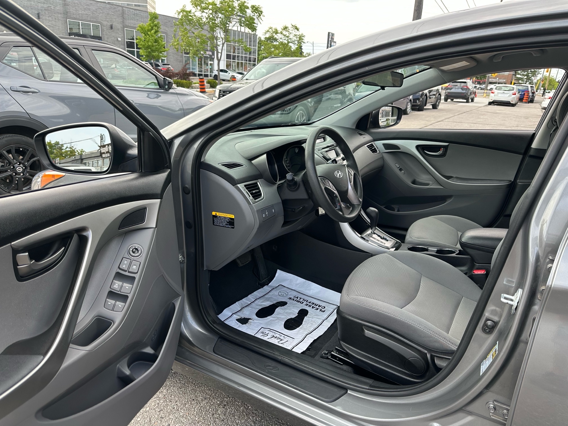 /autocainc/2013-Hyundai-Elantra-3062106912014213.jpg