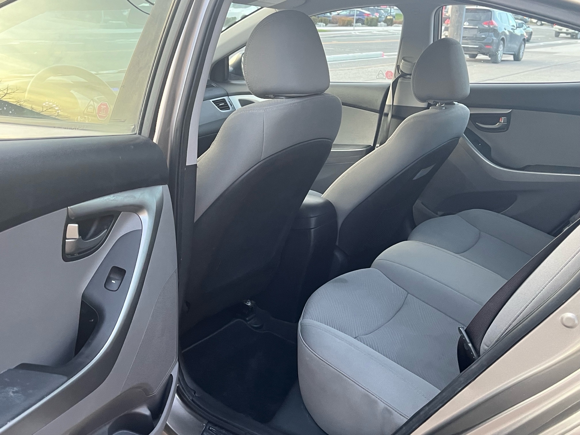 /autocainc/2013-Hyundai-Elantra-506372962970334.jpg