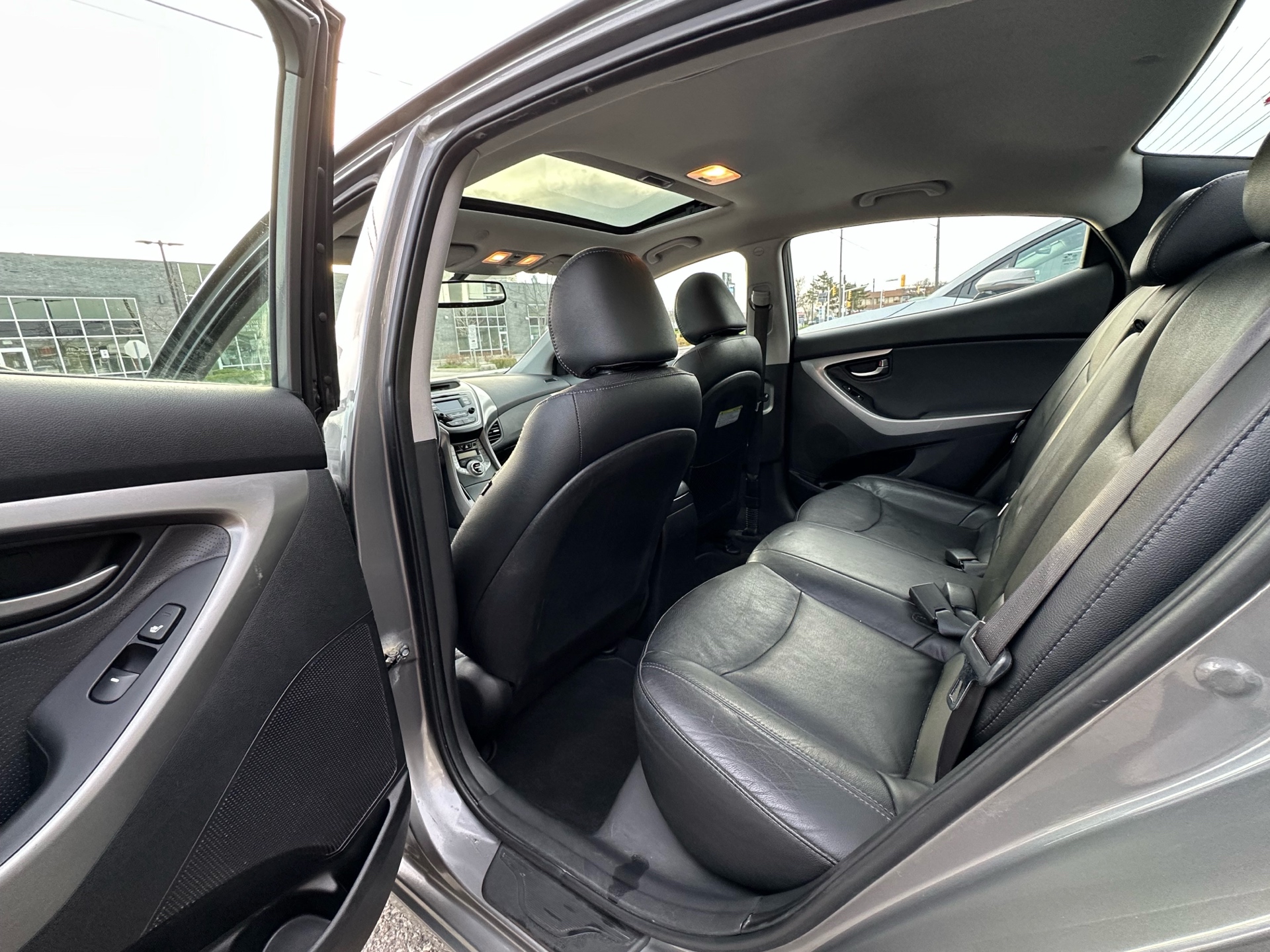 /autocainc/2013-Hyundai-Elantra-5961689215455599.jpg
