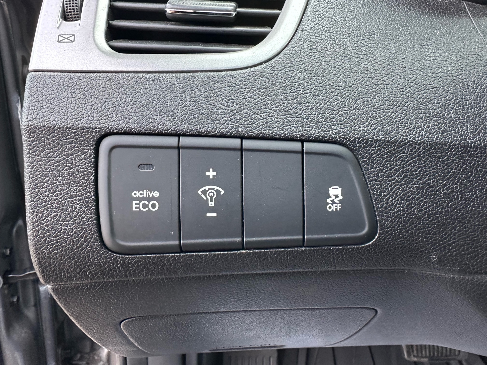 /autocainc/2013-Hyundai-Elantra-7965366163446859.jpg