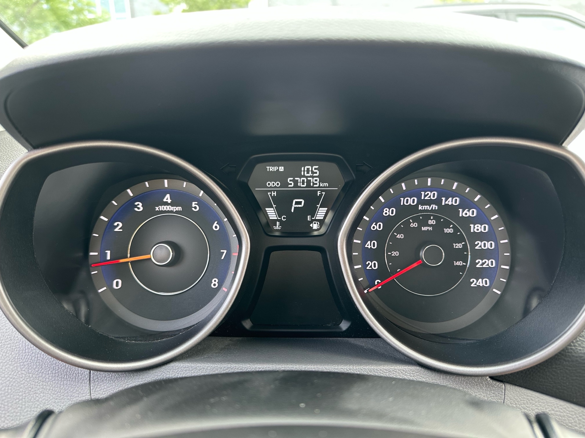 /autocainc/2013-Hyundai-Elantra-8324779613204296.jpg