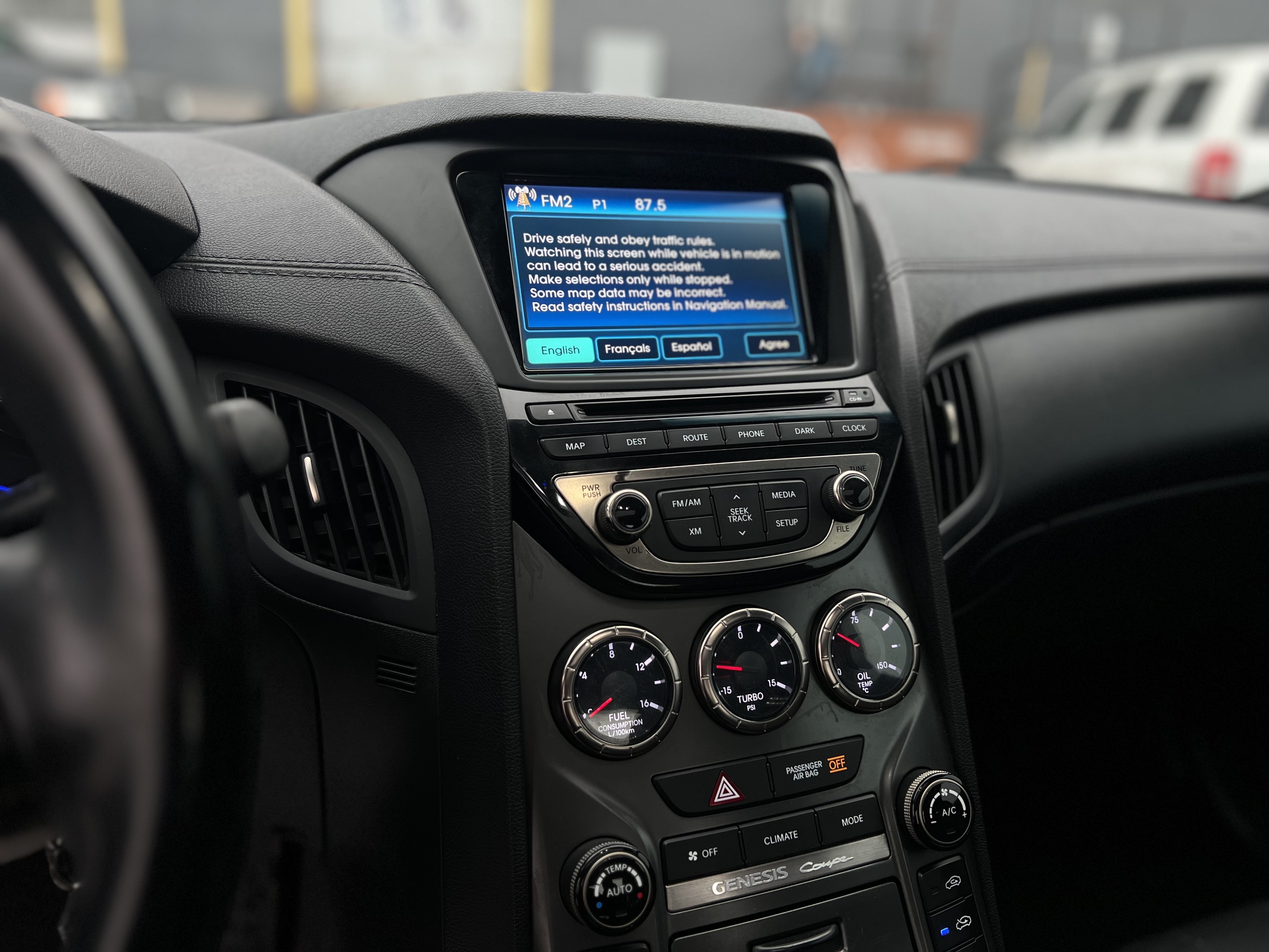 /autocainc/2013-Hyundai-Genesis-6547541619331245.jpg