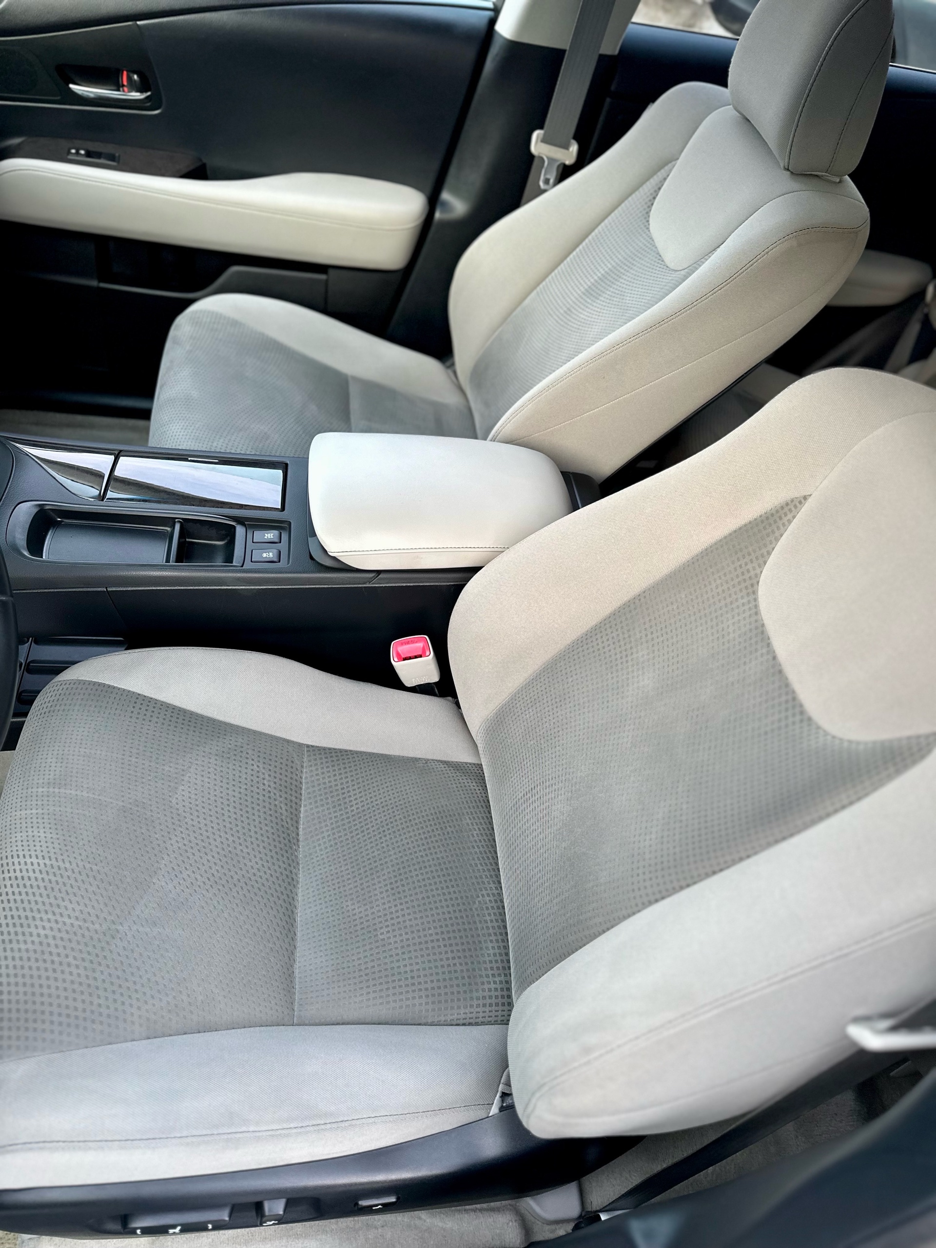 /autocainc/2013-Lexus-RX350-02093007727247409.jpg