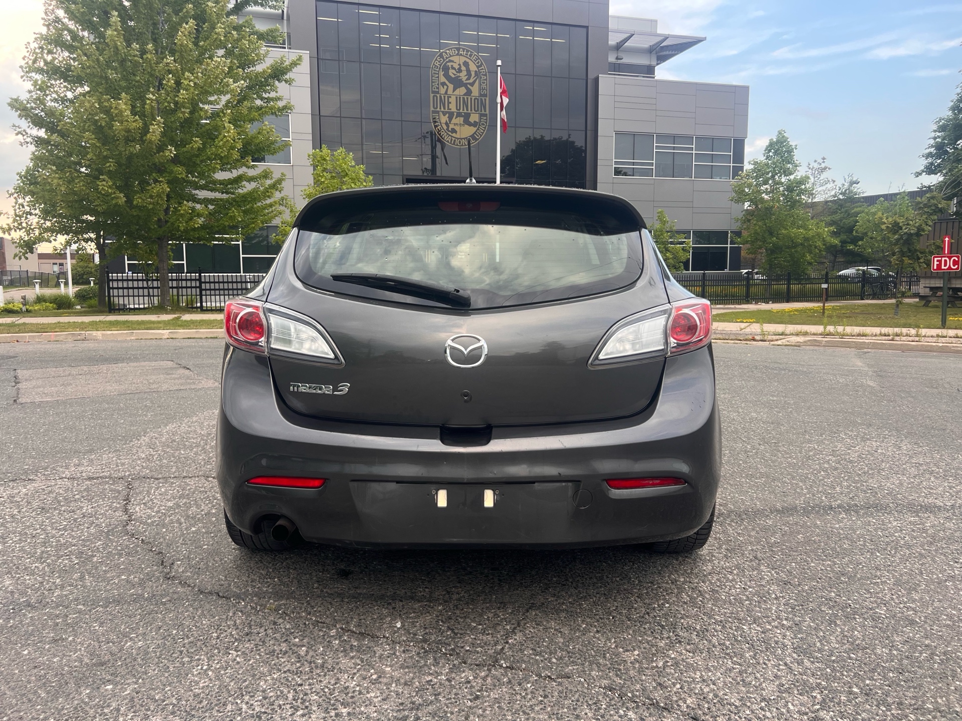 /autocainc/2013-Mazda-Mazda3-20666480074014593.jpg