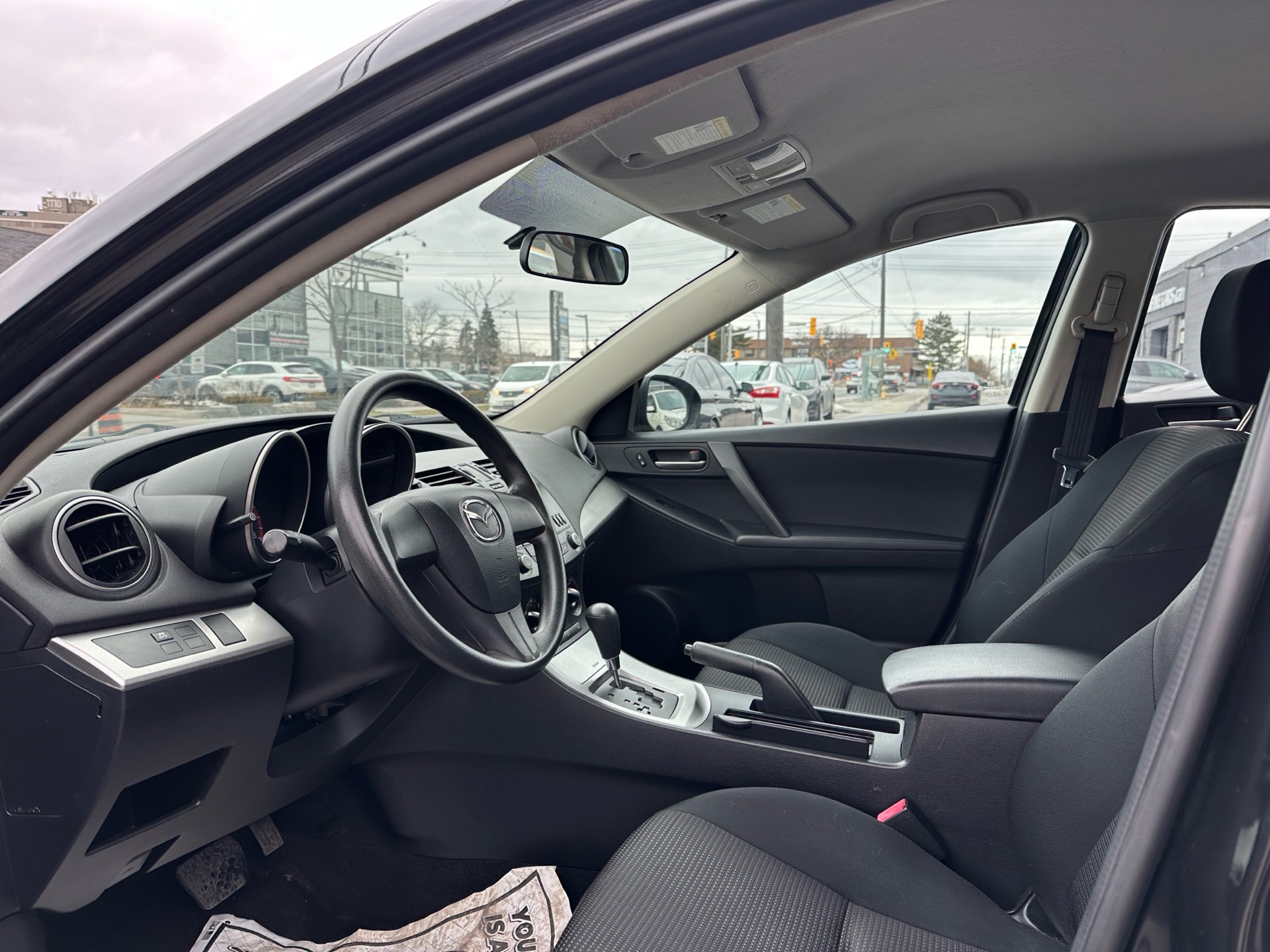 /autocainc/2013-Mazda-Mazda3-8950456946931076.jpg