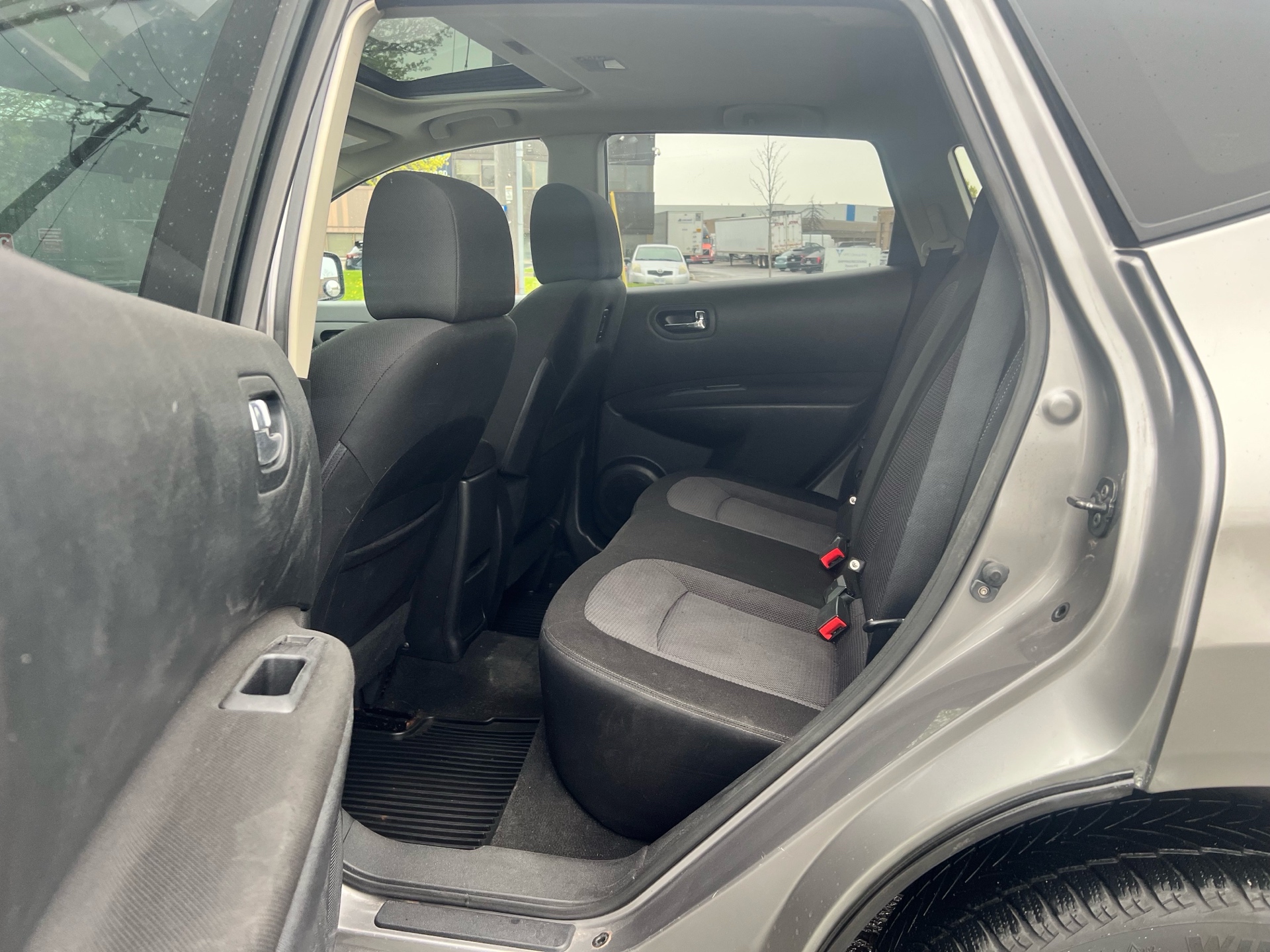 /autocainc/2013-Nissan-Rogue-7461458384129684.jpg
