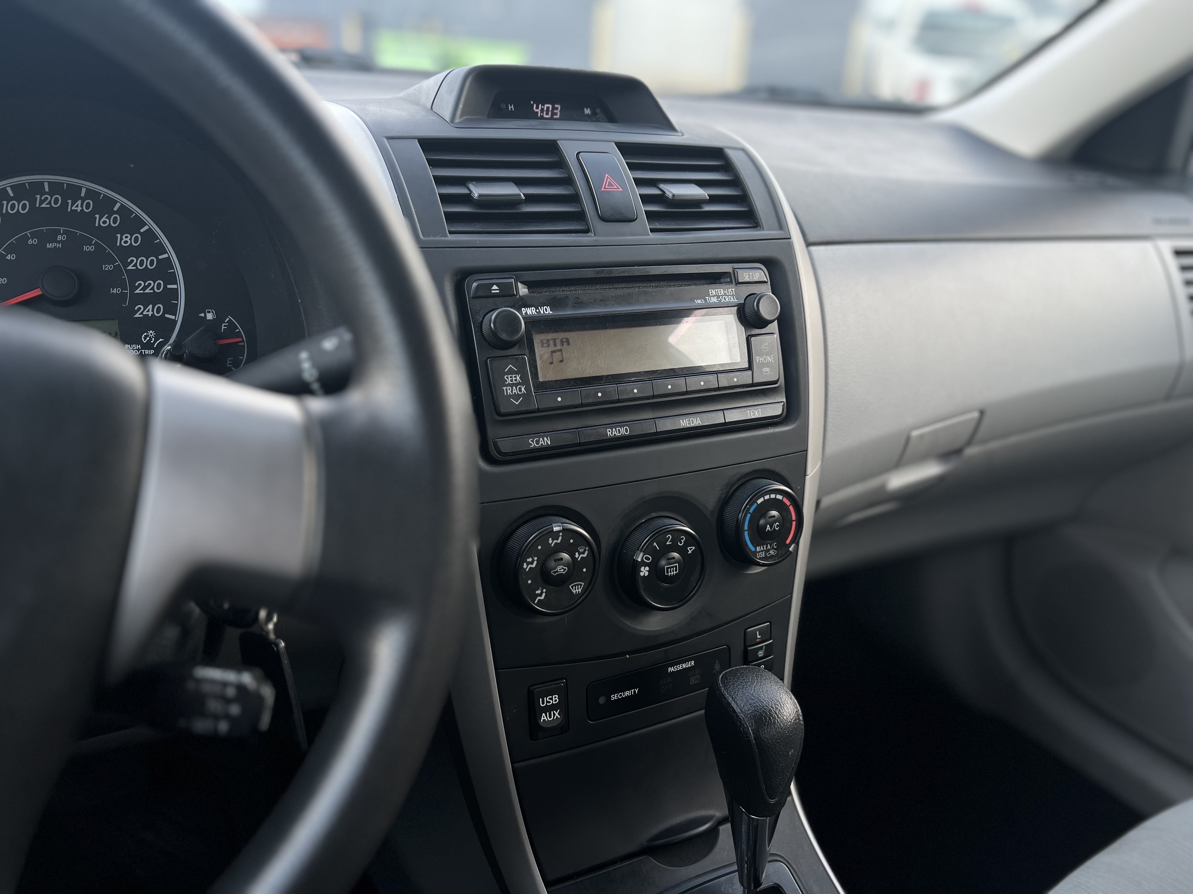 /autocainc/2013-Toyota-Corolla-28035239138180623.jpg