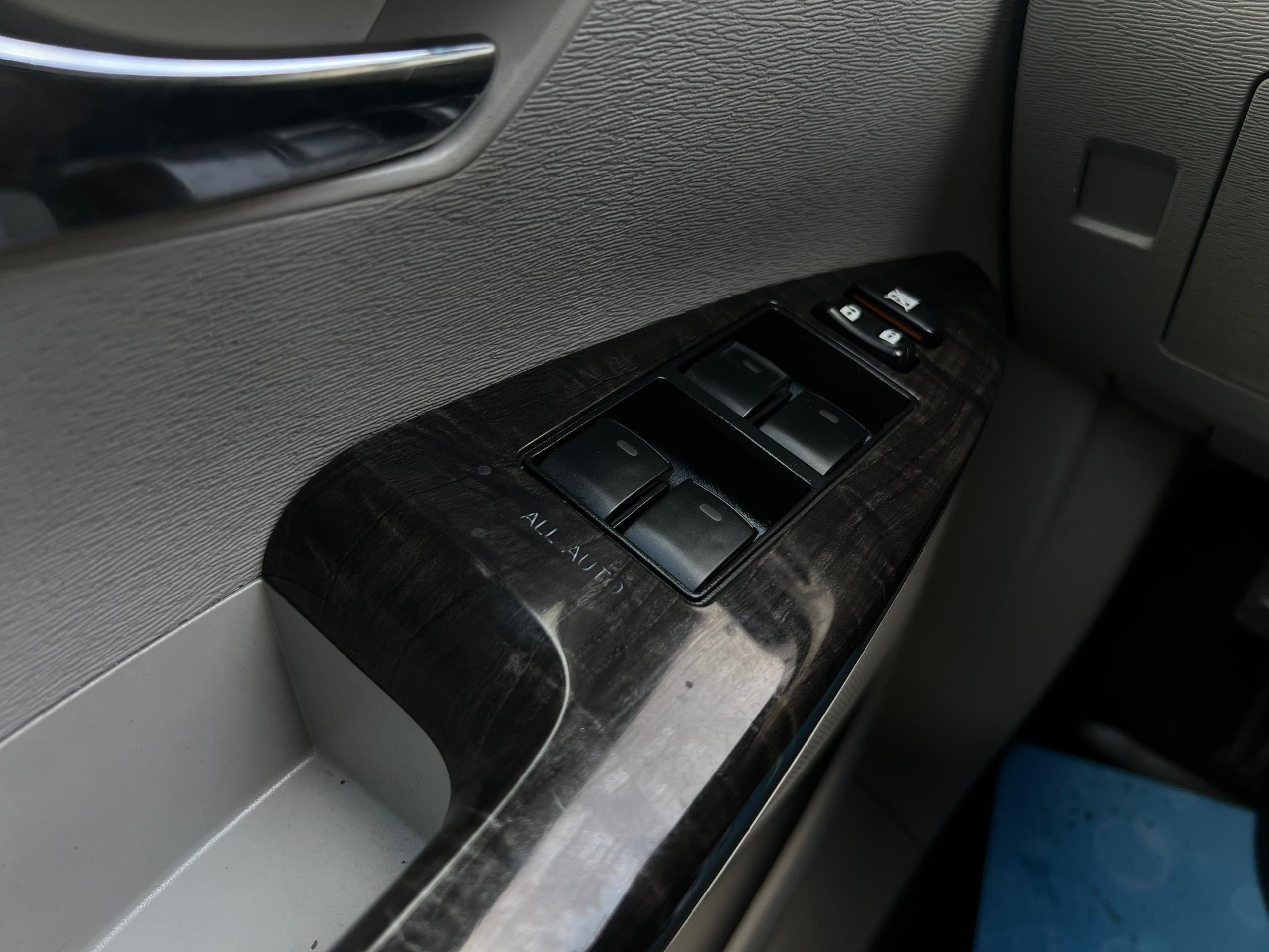 /autocainc/2013-Toyota-Venza-15640415681133968.jpg