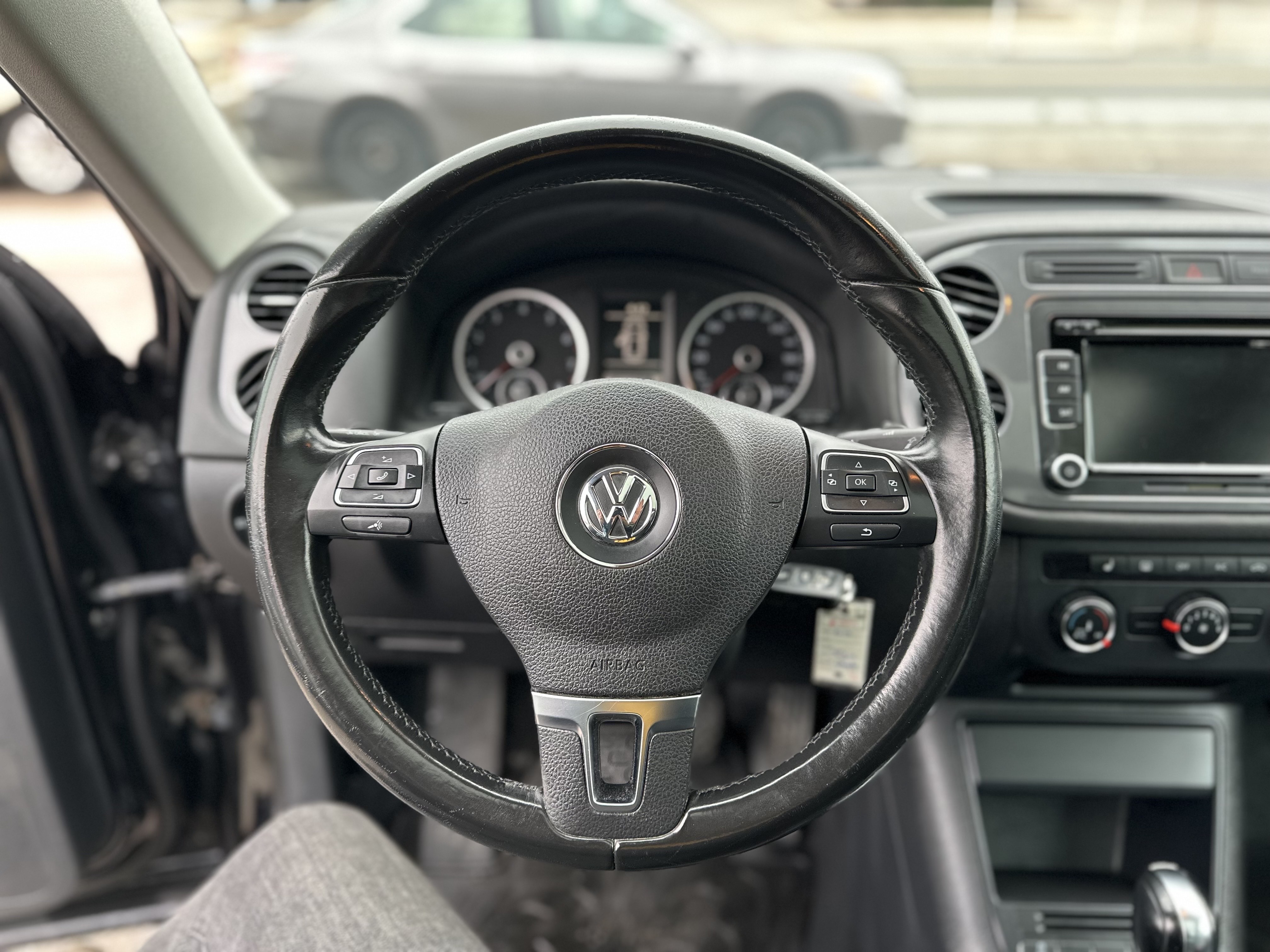 /autocainc/2013-Volkswagen-Tiguan-4287095786213202.jpg