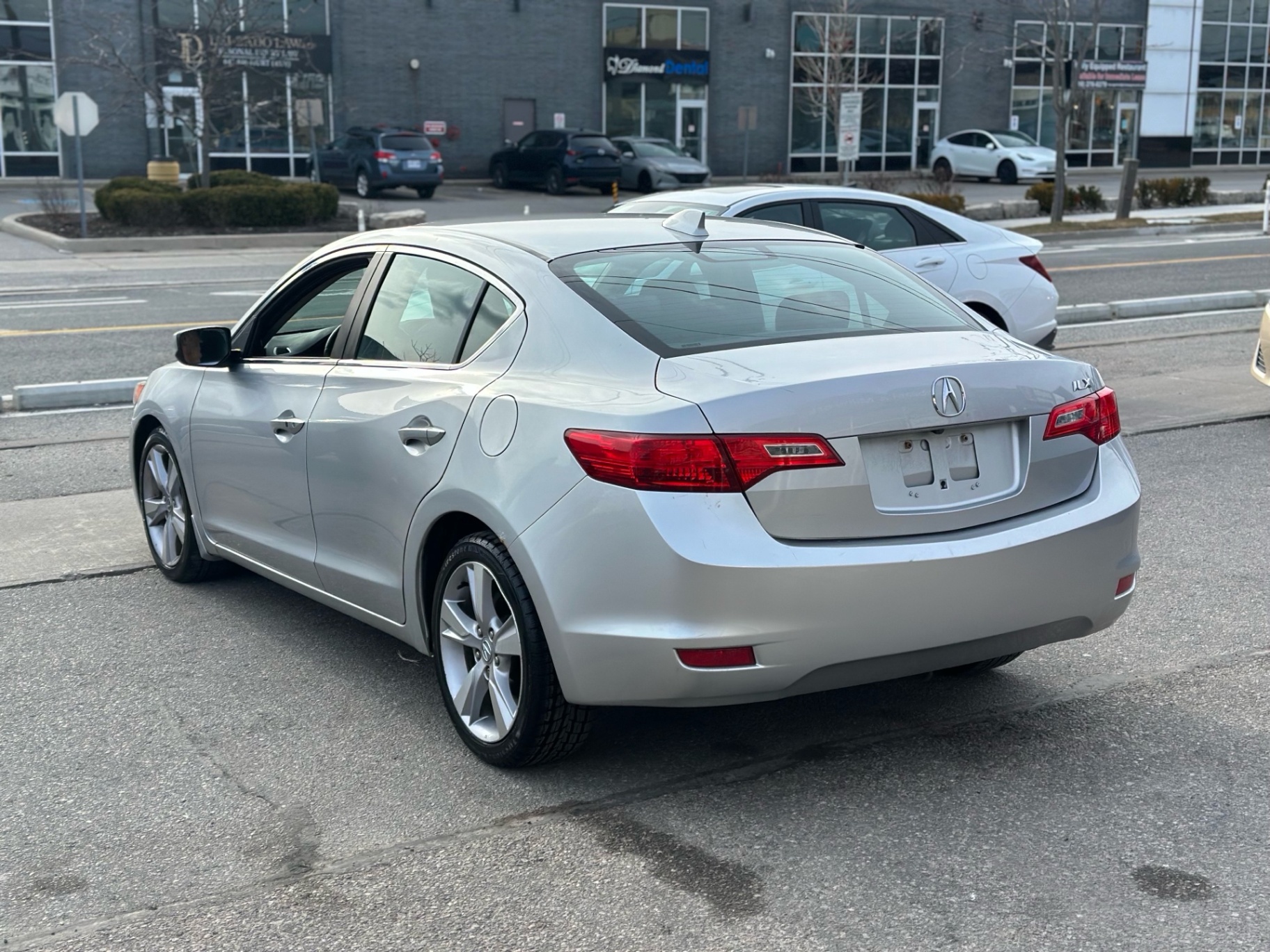 /autocainc/2014-Acura-ILX-615077022166824.jpg