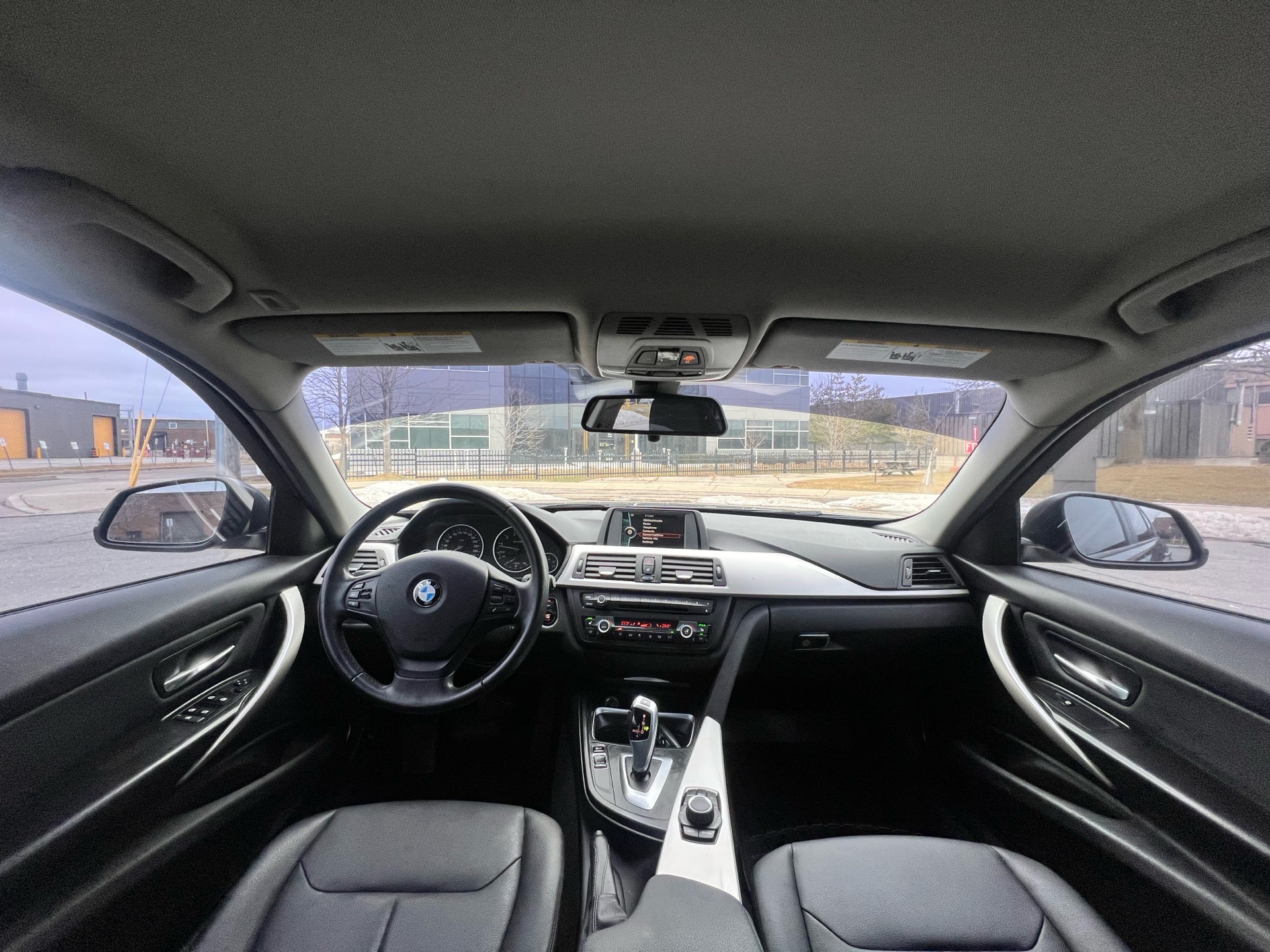 /autocainc/2014-BMW-3-Series-06477669816297338.jpg