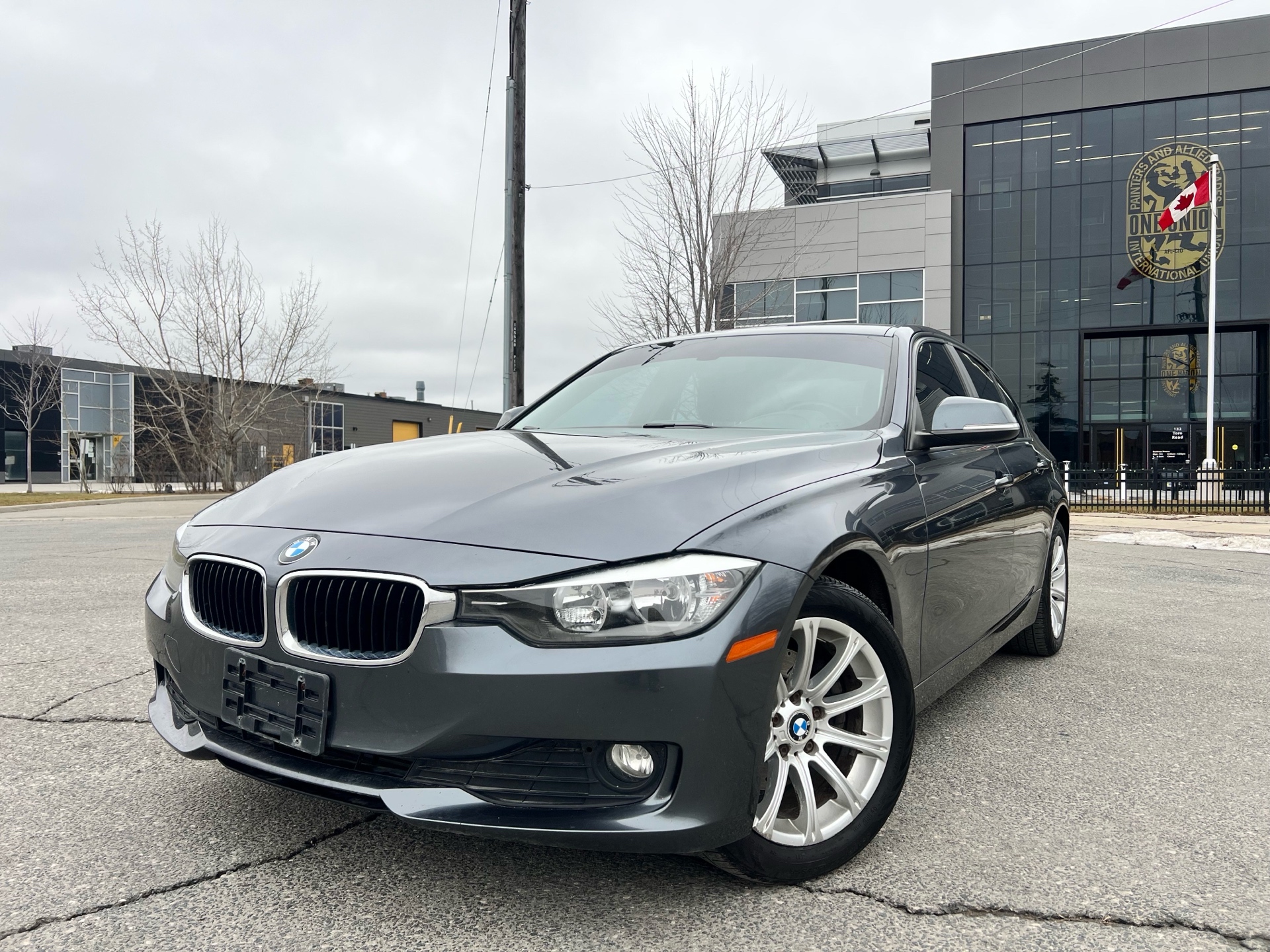 /autocainc/2014-BMW-3-Series-22123165937601708.jpg