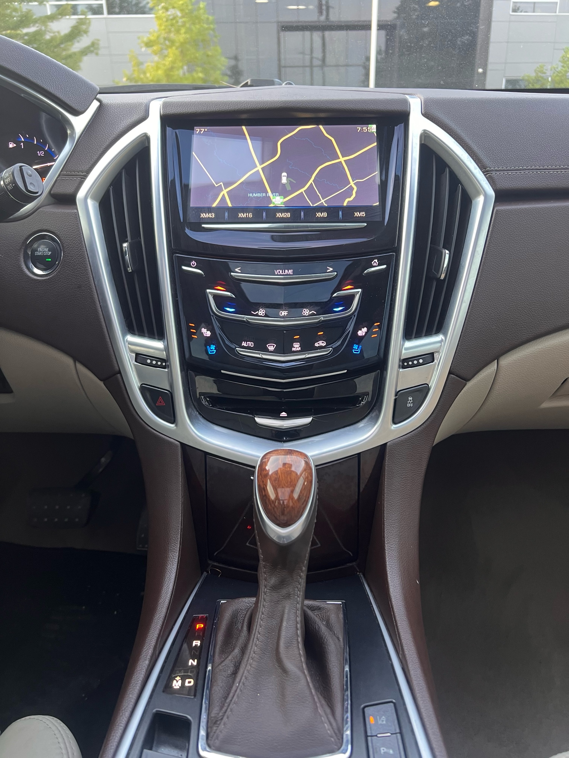 /autocainc/2014-Cadillac-SRX-7677823781309627.jpg