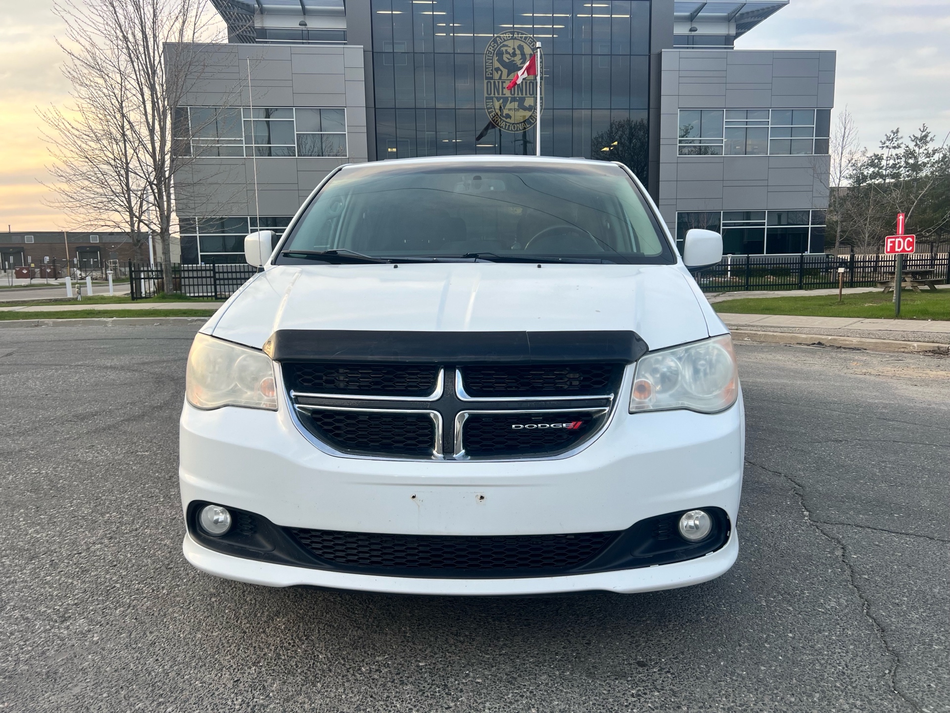 /autocainc/2014-Dodge-GrandCaravan-3438653731377659.jpg