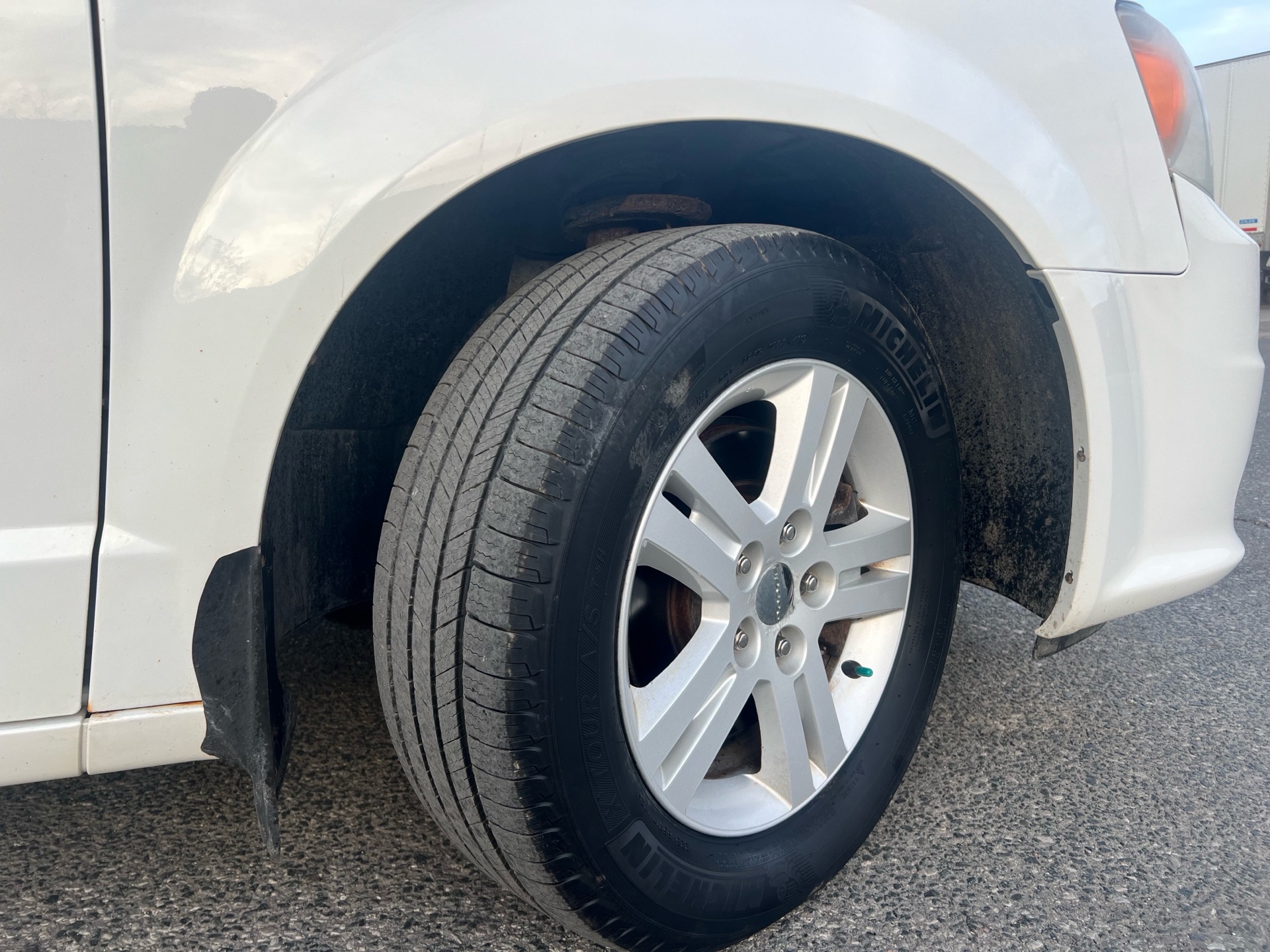 /autocainc/2014-Dodge-GrandCaravan-4015740383639441.jpg