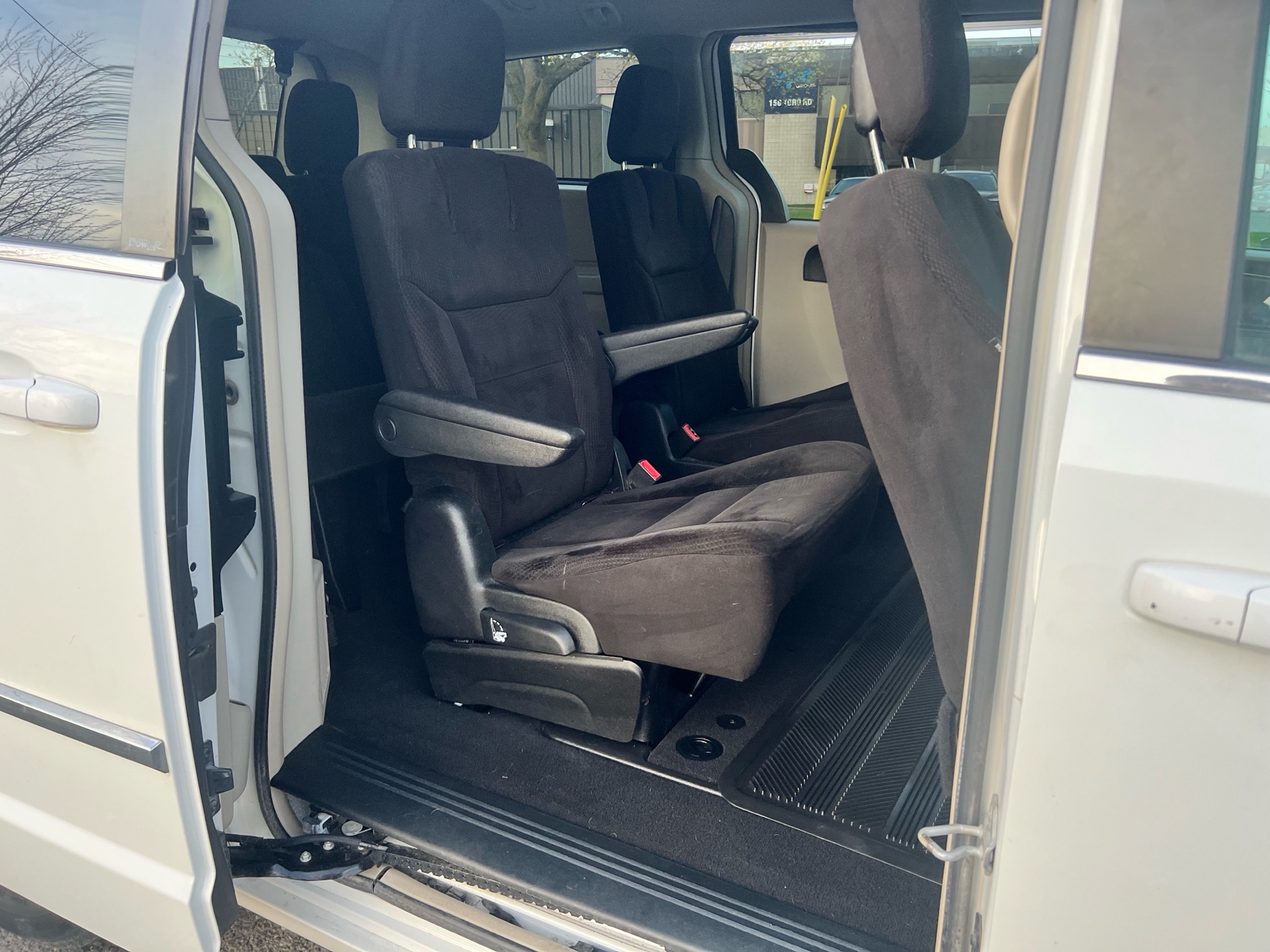 /autocainc/2014-Dodge-GrandCaravan-8558299309233186.jpg