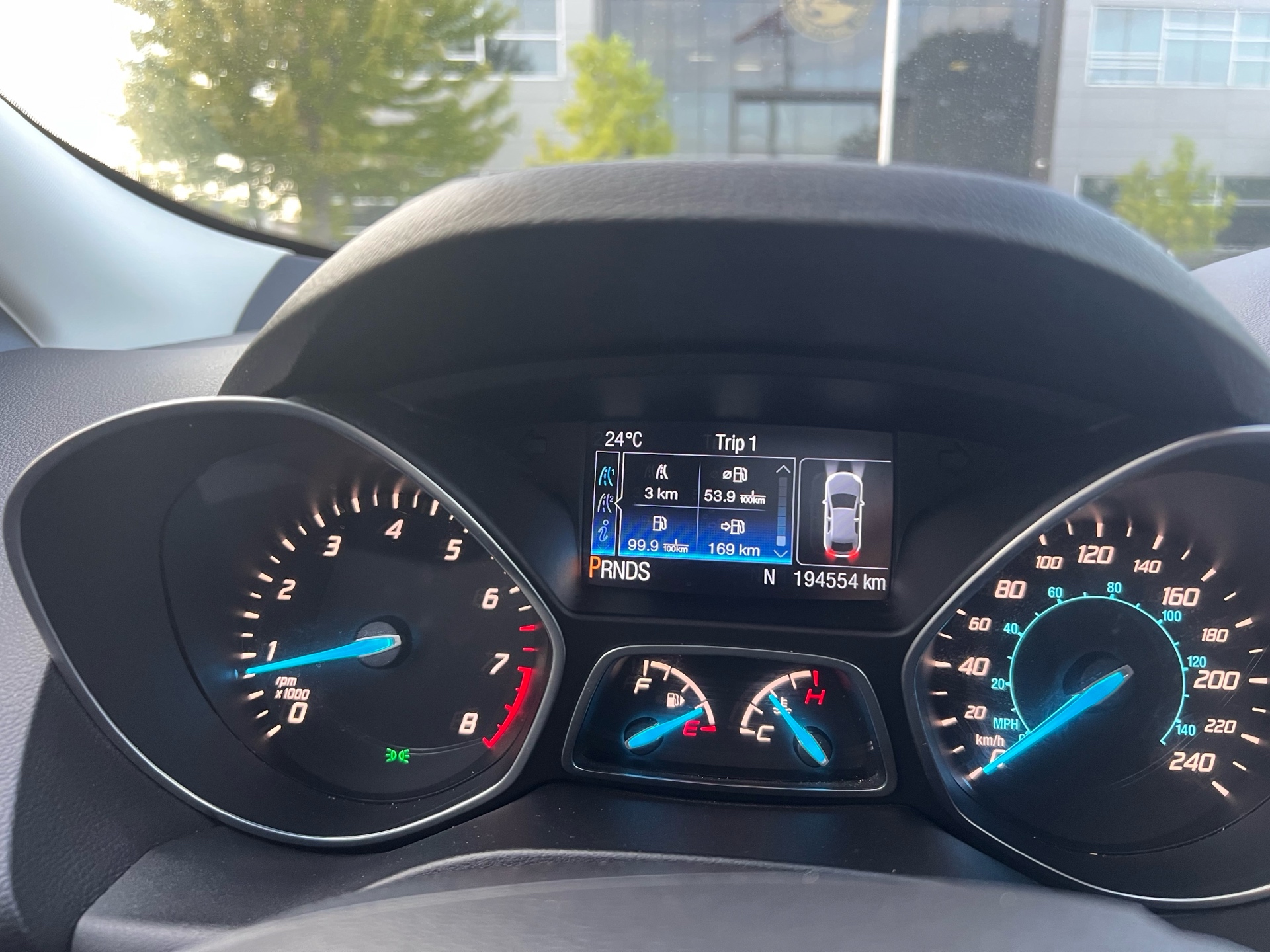 /autocainc/2014-Ford-Escape-6334385709366612.jpg