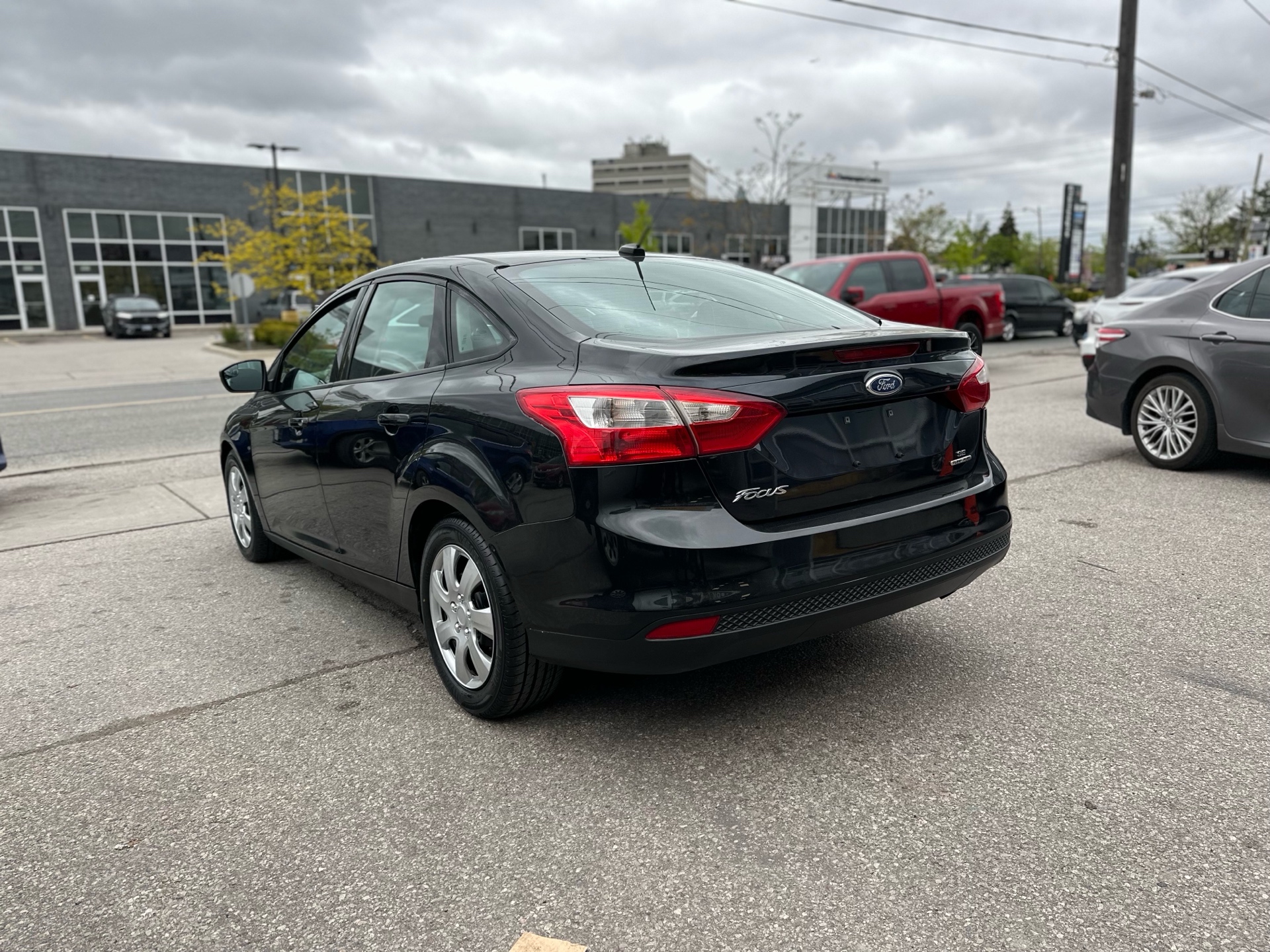 /autocainc/2014-Ford-Focus-7323895704259704.jpg