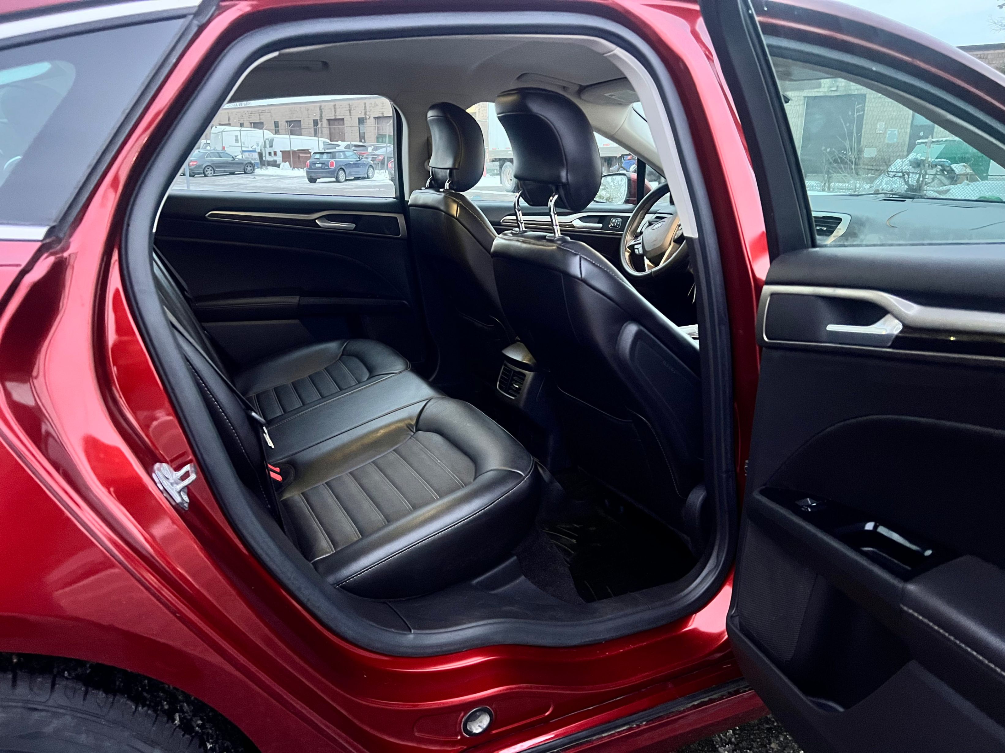 /autocainc/2014-Ford-Fusion-29388025083331293.jpg